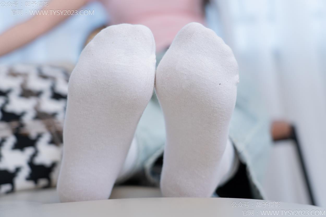 图片[45]-甜予摄影 NO.162 知知-皮鞋、白棉袜、裸足[84P] – 速更版-美库