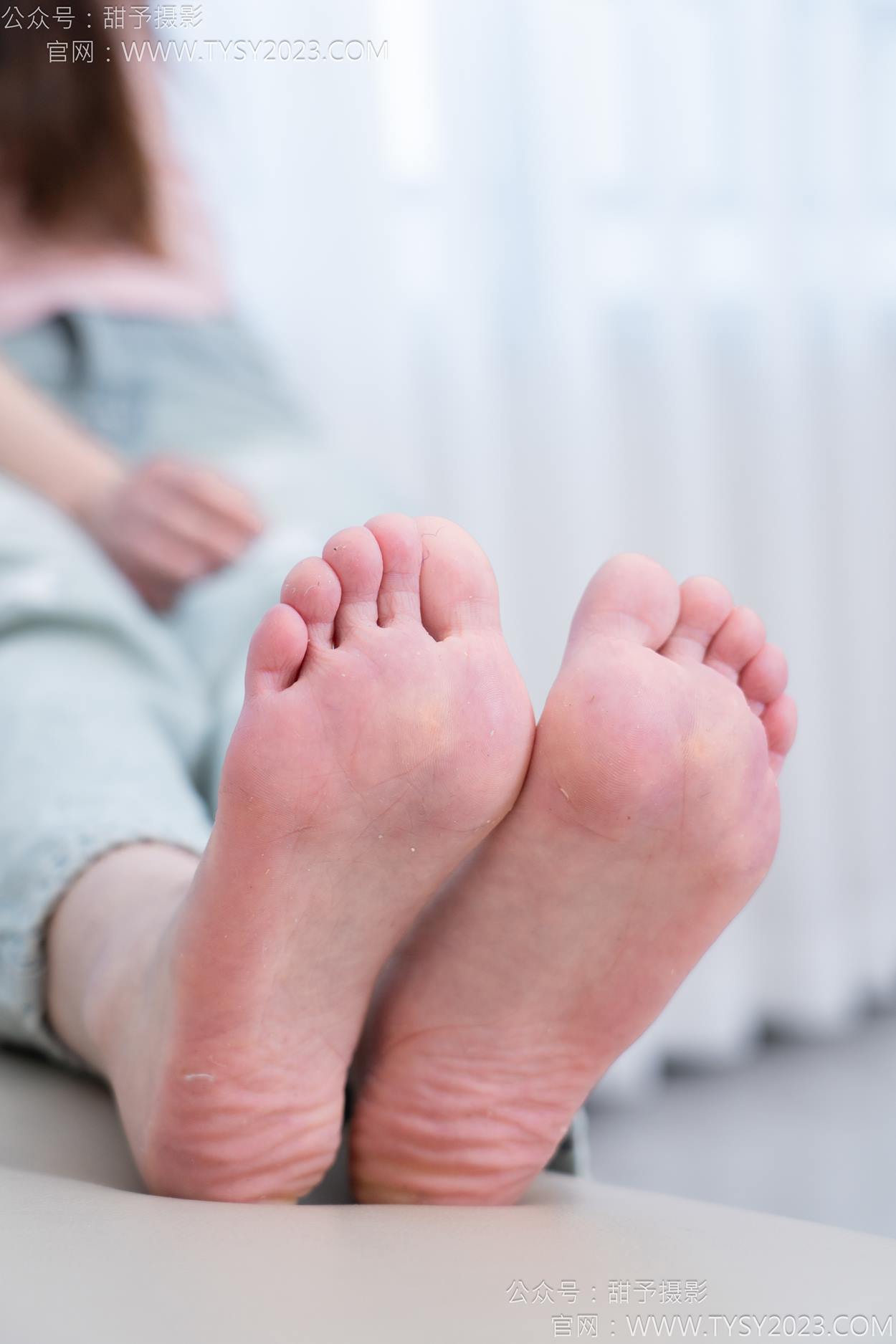 图片[64]-甜予摄影 NO.162 知知-皮鞋、白棉袜、裸足[84P] – 速更版-美库