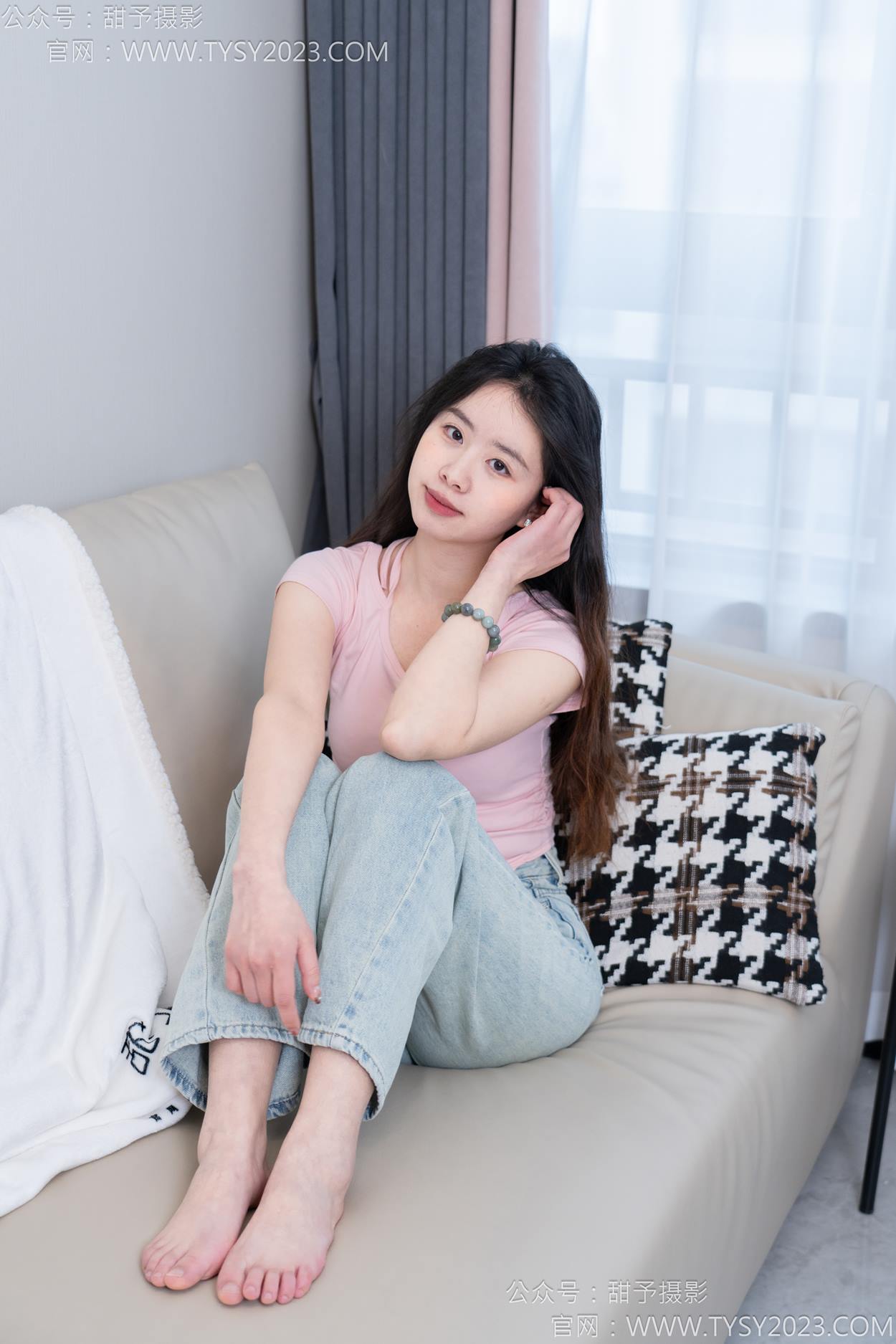 图片[73]-甜予摄影 NO.162 知知-皮鞋、白棉袜、裸足[84P] – 速更版-美库