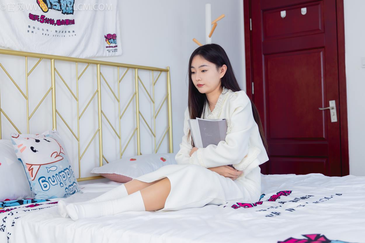 图片[14]-物恋传媒 NO.2335 美兔-布鞋、长靴、白棉袜、薄肉丝[175P] – 速更版-美库