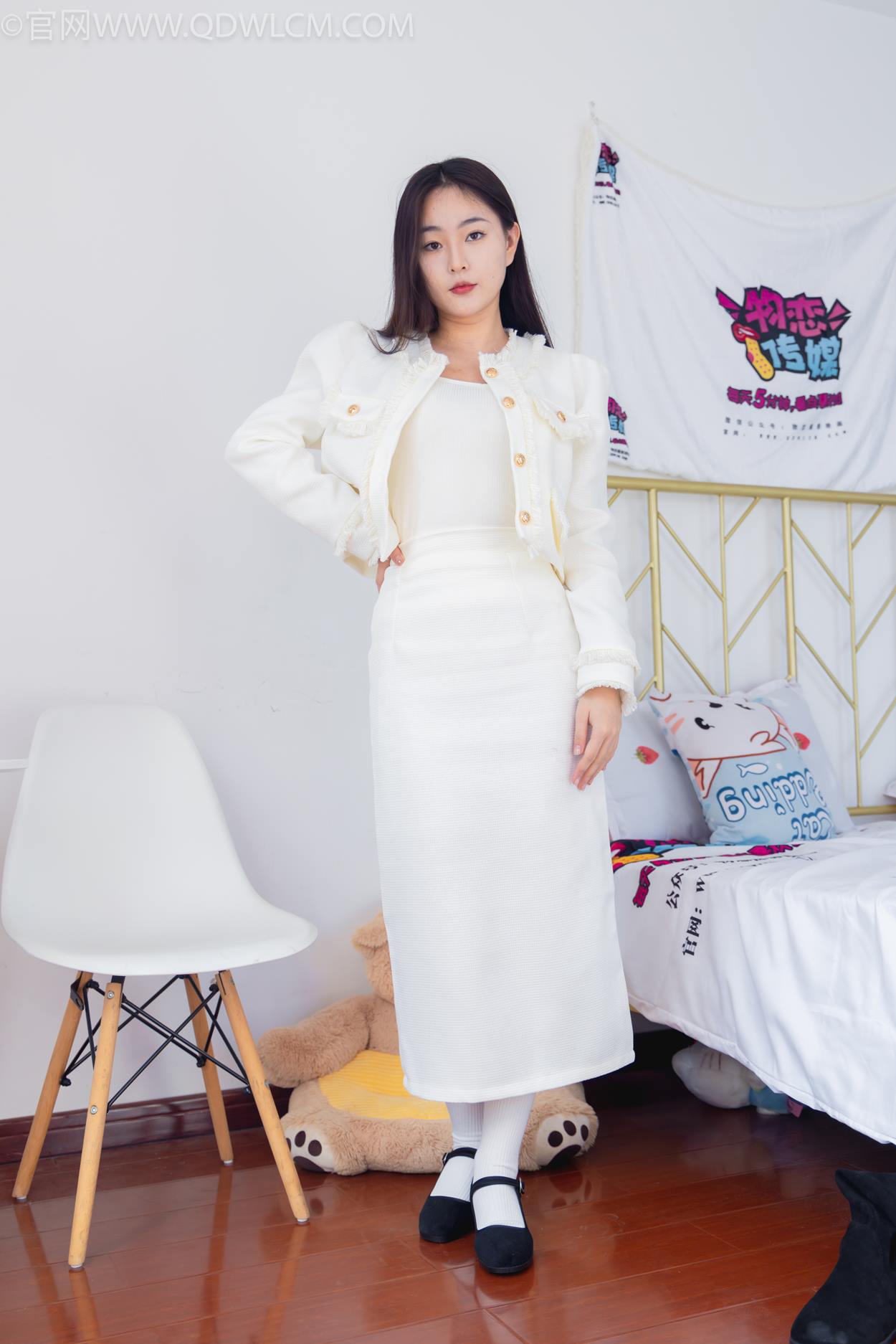 图片[17]-物恋传媒 NO.2335 美兔-布鞋、长靴、白棉袜、薄肉丝[175P] – 速更版-美库