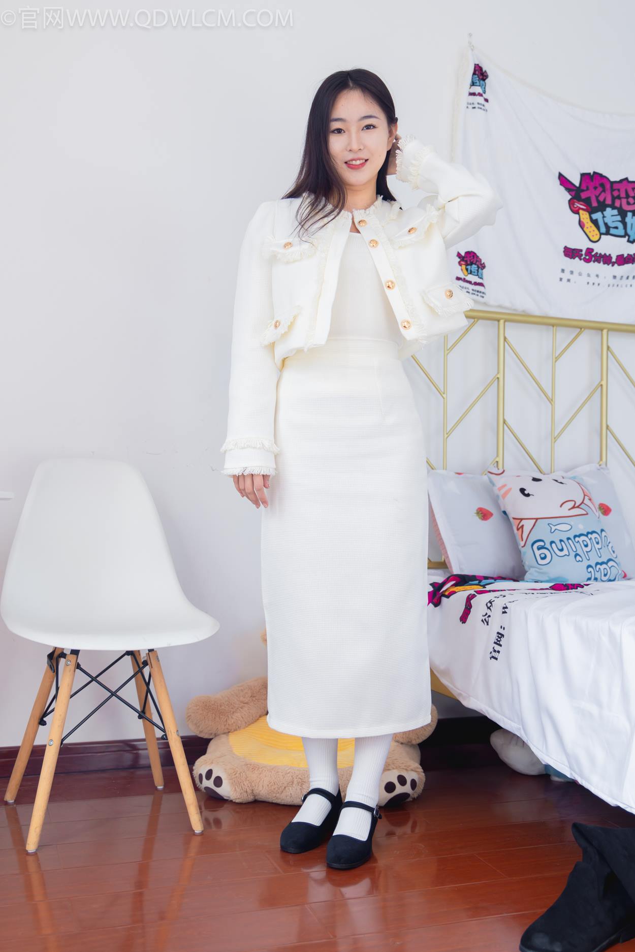 图片[20]-物恋传媒 NO.2335 美兔-布鞋、长靴、白棉袜、薄肉丝[175P] – 速更版-美库