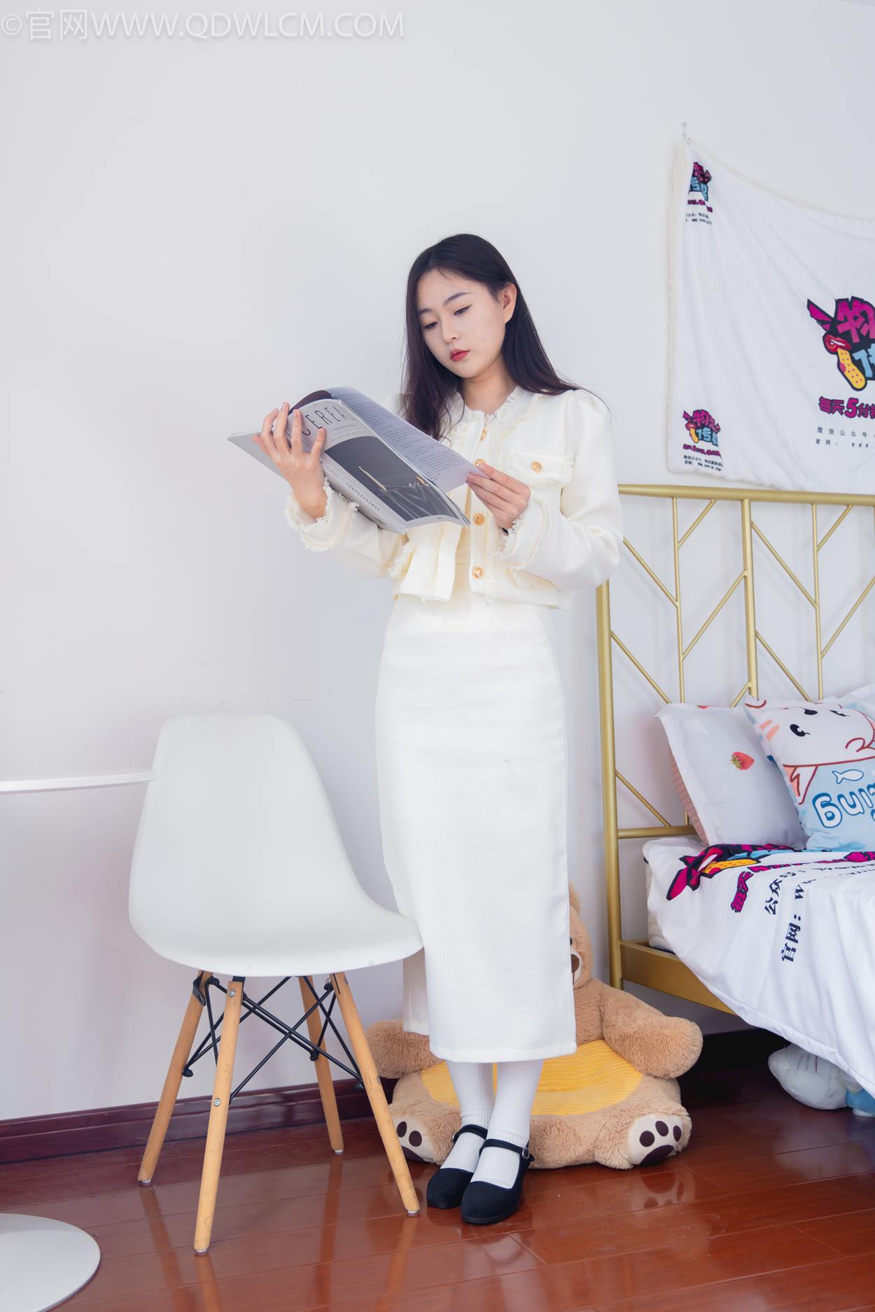 图片[31]-物恋传媒 NO.2335 美兔-布鞋、长靴、白棉袜、薄肉丝[175P] – 速更版-美库