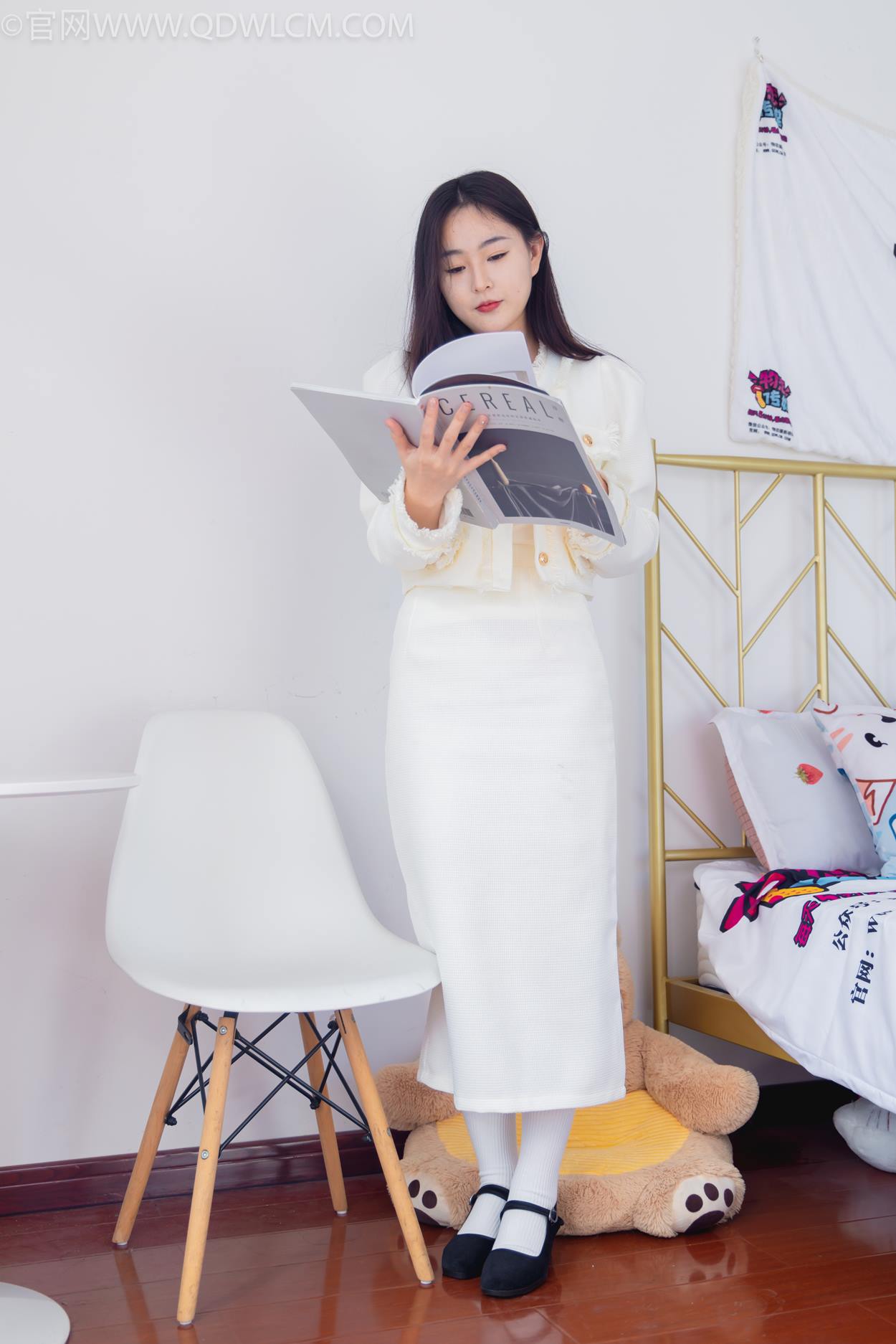 图片[34]-物恋传媒 NO.2335 美兔-布鞋、长靴、白棉袜、薄肉丝[175P] – 速更版-美库