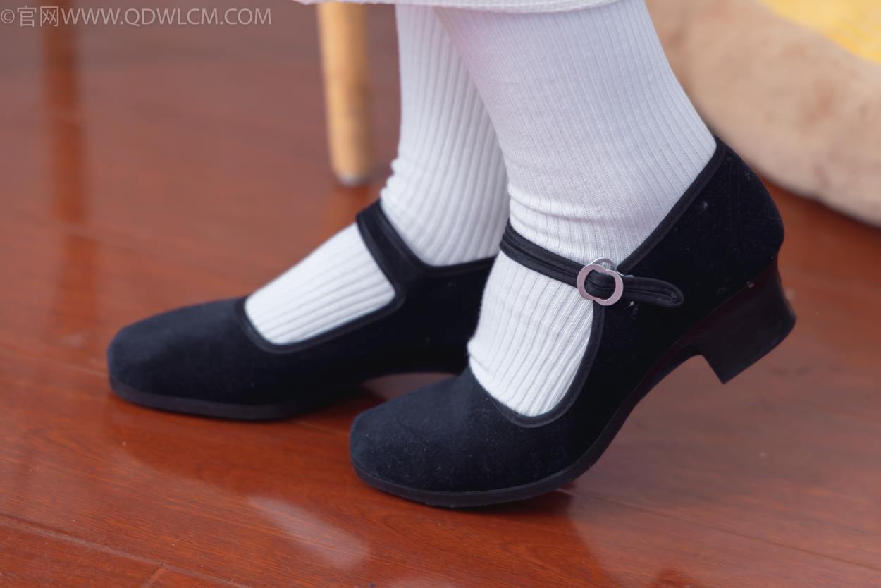 图片[36]-物恋传媒 NO.2335 美兔-布鞋、长靴、白棉袜、薄肉丝[175P] – 速更版-美库