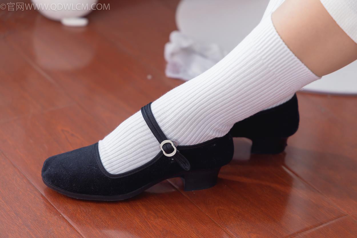 图片[53]-物恋传媒 NO.2335 美兔-布鞋、长靴、白棉袜、薄肉丝[175P] – 速更版-美库