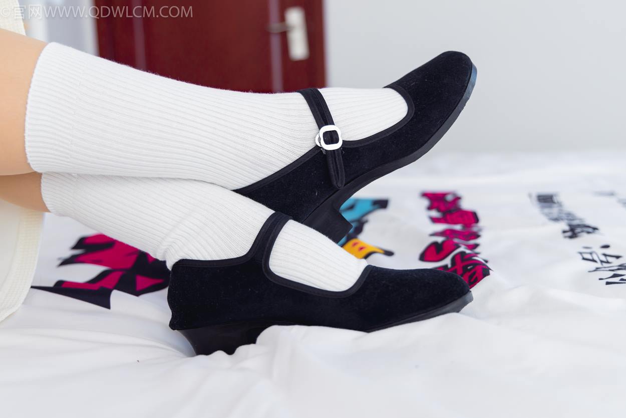 图片[71]-物恋传媒 NO.2335 美兔-布鞋、长靴、白棉袜、薄肉丝[175P] – 速更版-美库