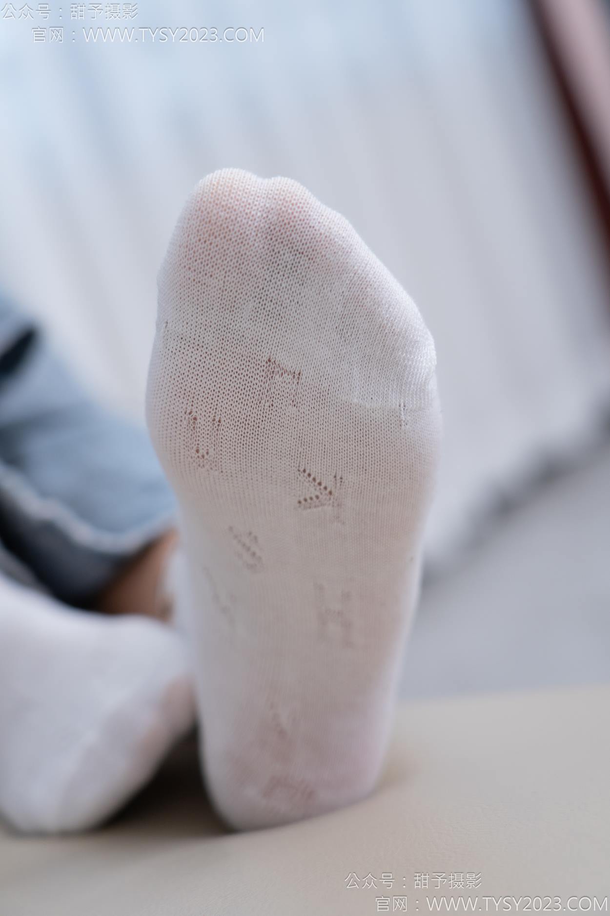 图片[40]-甜予摄影 NO.163 娃娃-板鞋、白棉袜、裸足[90P] – 速更版-美库