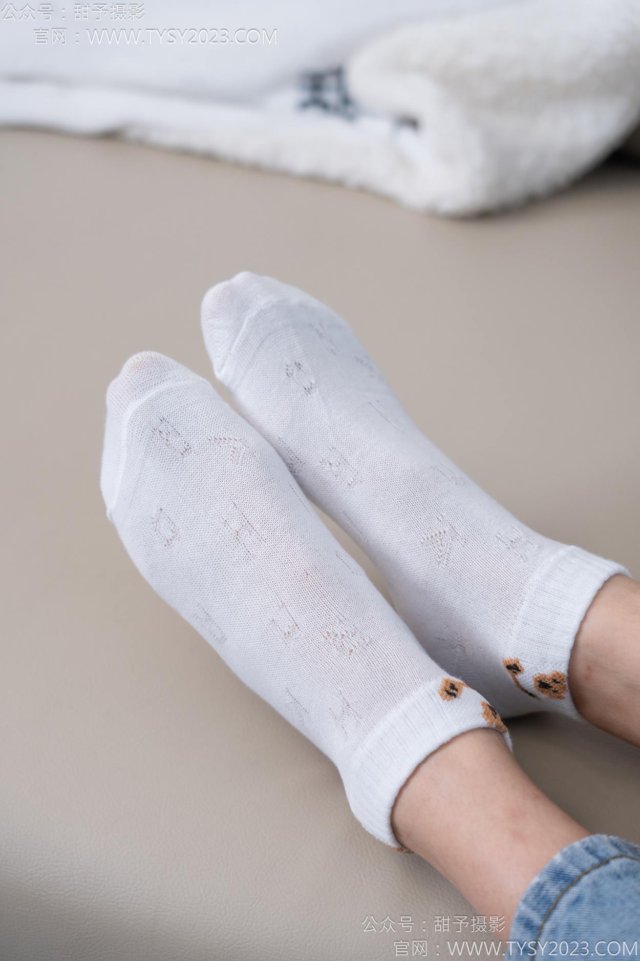 图片[48]-甜予摄影 NO.163 娃娃-板鞋、白棉袜、裸足[90P] – 速更版-美库