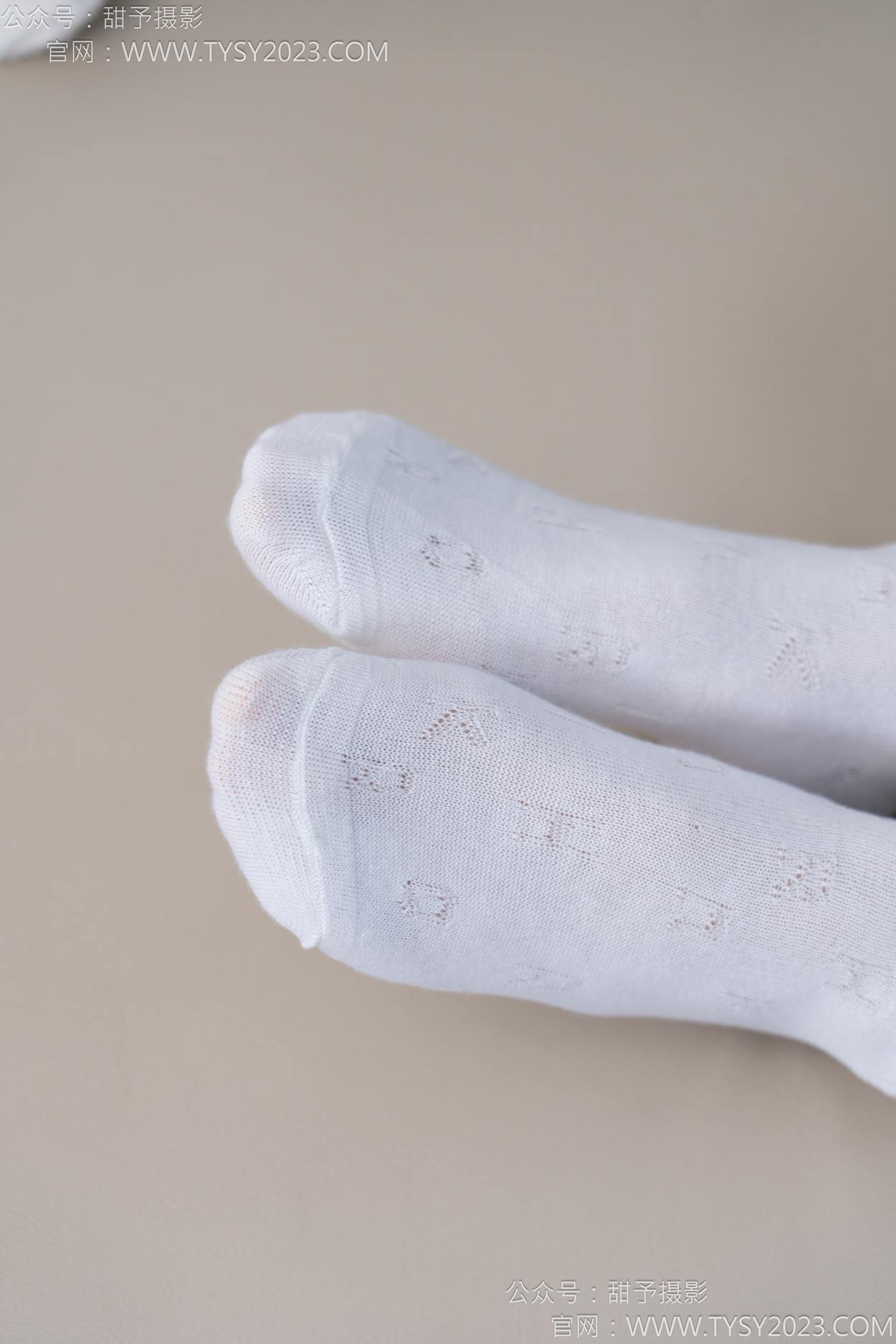 图片[49]-甜予摄影 NO.163 娃娃-板鞋、白棉袜、裸足[90P] – 速更版-美库