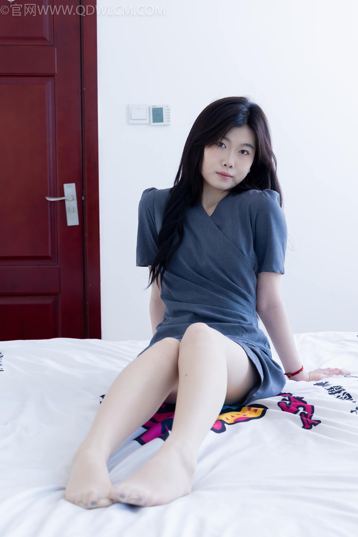 图片[16]-物恋传媒 NO.2336 樱桃-三双高跟鞋、薄肉丝、裸足[128P] – 速更版-美库