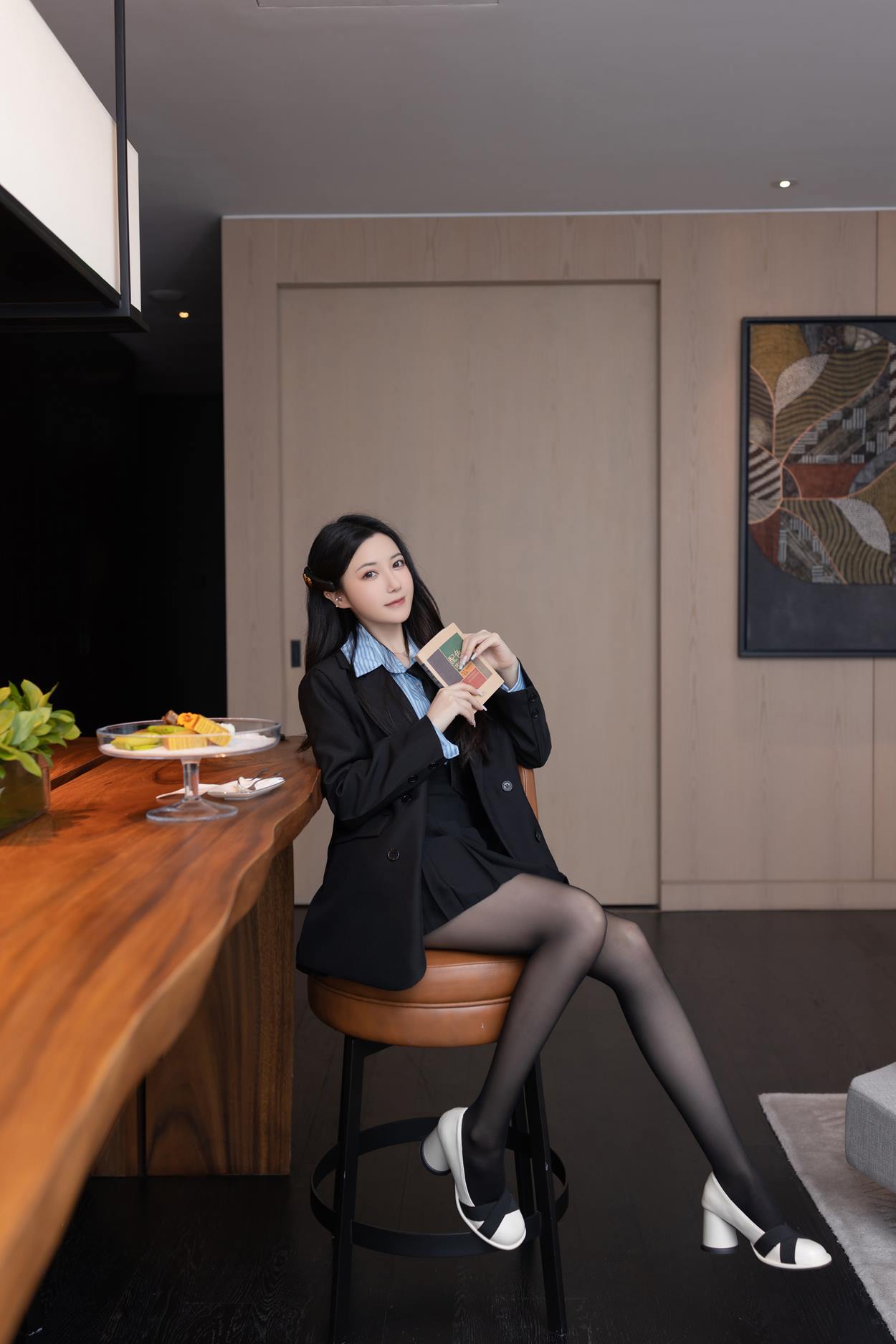 图片[11]-秀人名模鱼子酱Fish《校园少女》写真[45P] – 速更版-美库