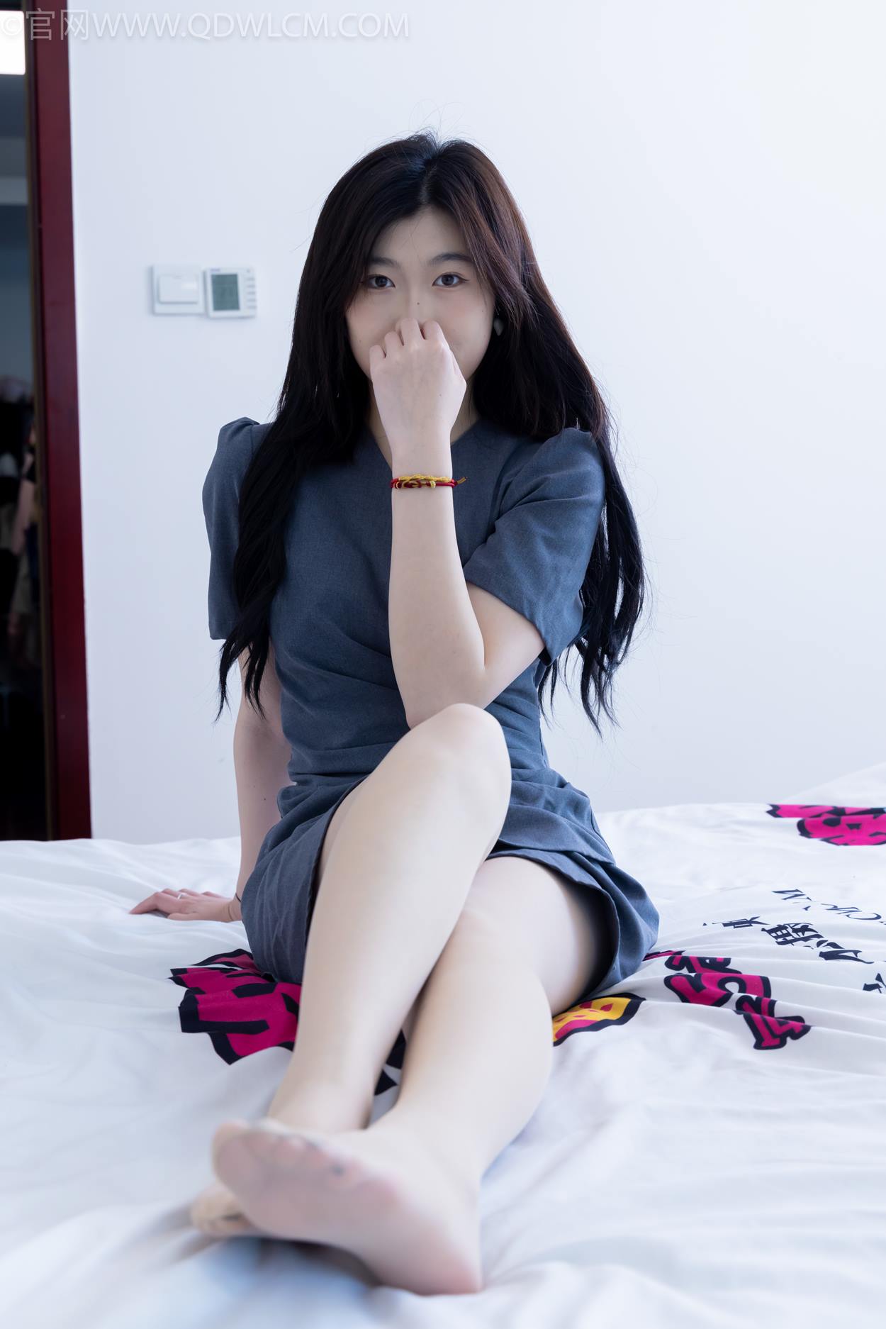 图片[26]-物恋传媒 NO.2336 樱桃-三双高跟鞋、薄肉丝、裸足[128P] – 速更版-美库