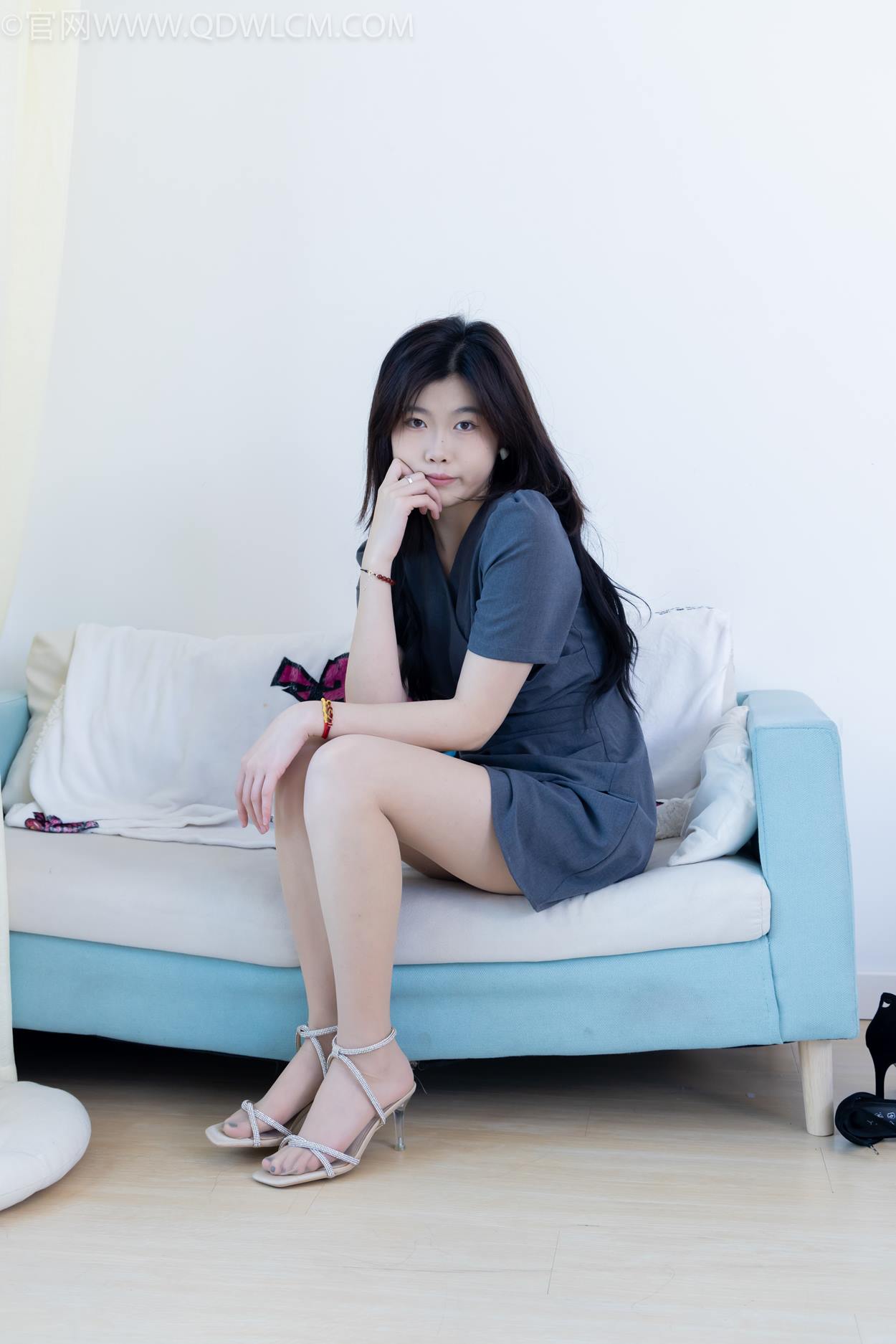 图片[54]-物恋传媒 NO.2336 樱桃-三双高跟鞋、薄肉丝、裸足[128P] – 速更版-美库