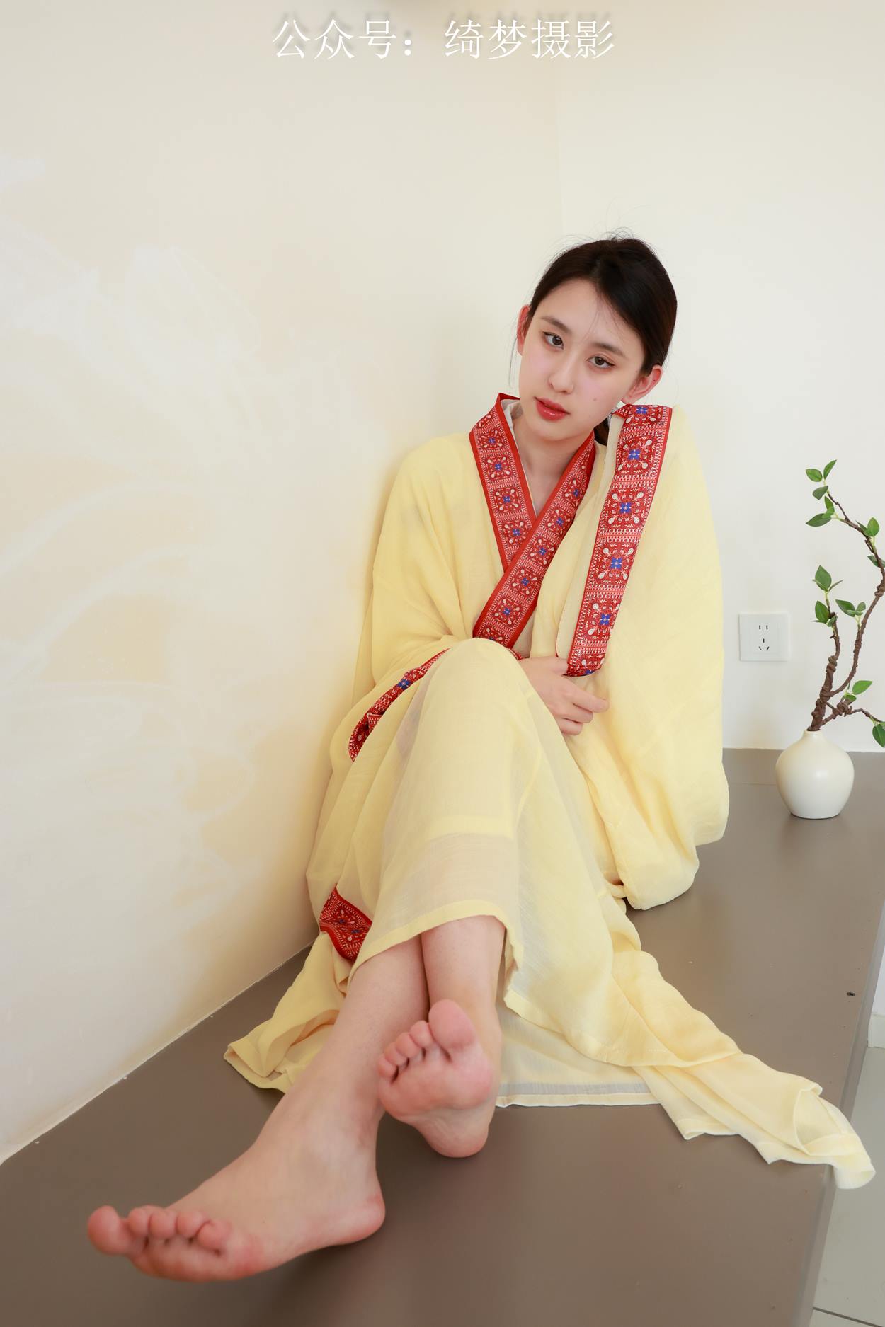 图片[23]-绮梦摄影 2024.09.10 NO.021 yaya 珍藏无修无水印版[144P] – 速更版-美库