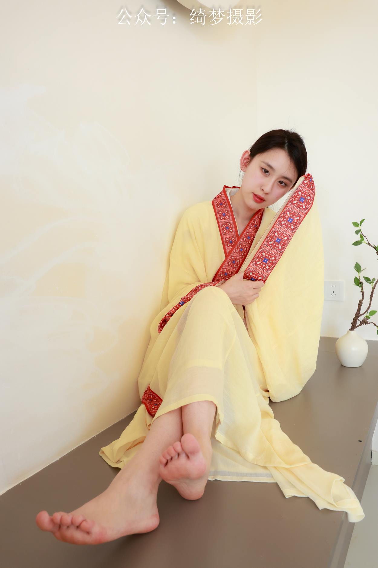 图片[24]-绮梦摄影 2024.09.10 NO.021 yaya 珍藏无修无水印版[144P] – 速更版-美库