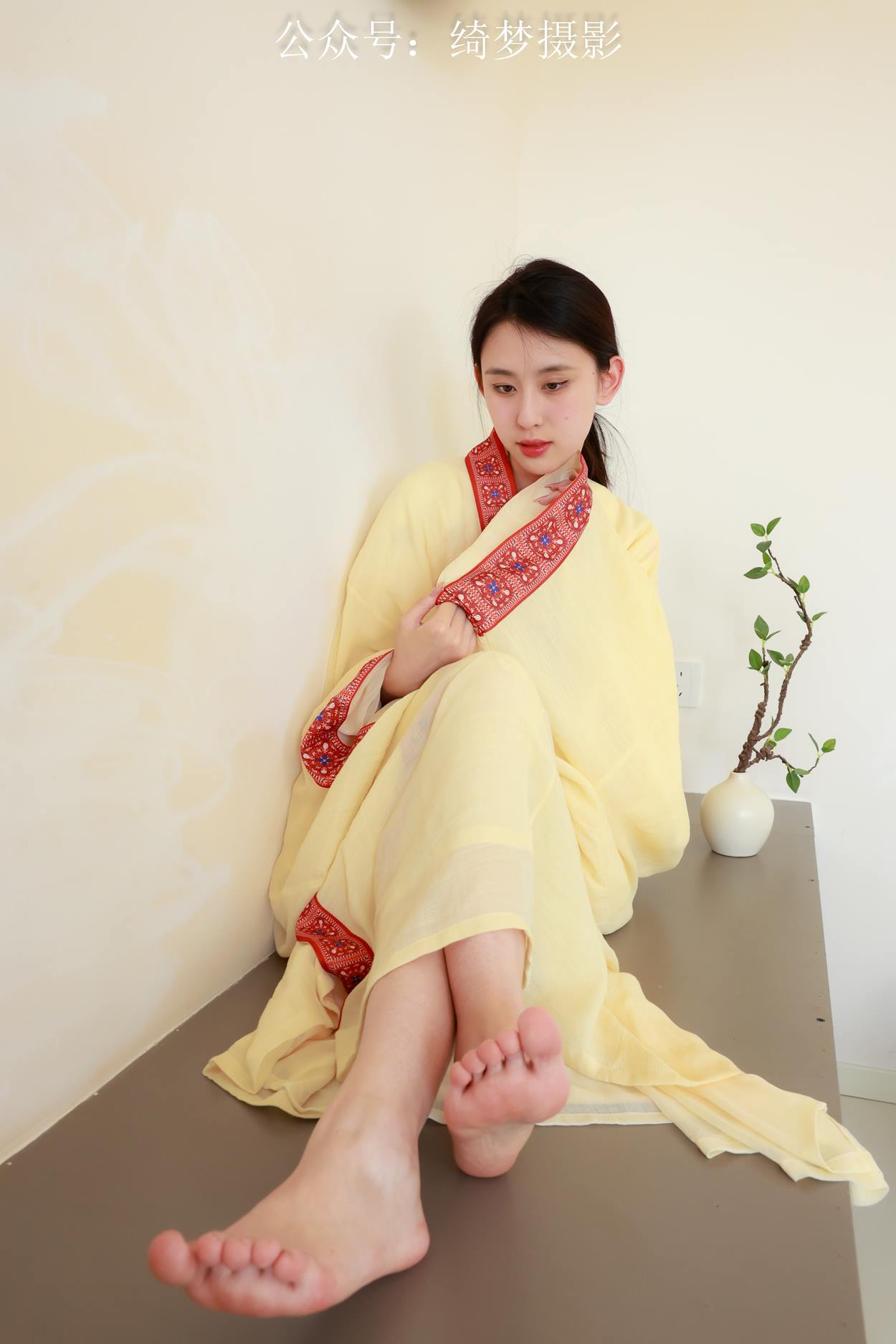 图片[25]-绮梦摄影 2024.09.10 NO.021 yaya 珍藏无修无水印版[144P] – 速更版-美库