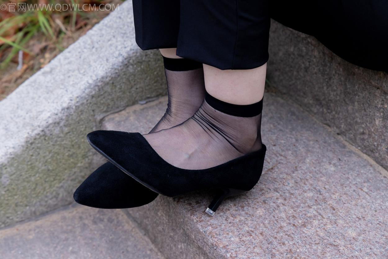 图片[12]-物恋传媒 NO.2337 小酒-高跟鞋、短黑丝、短白丝[110P] – 速更版-美库