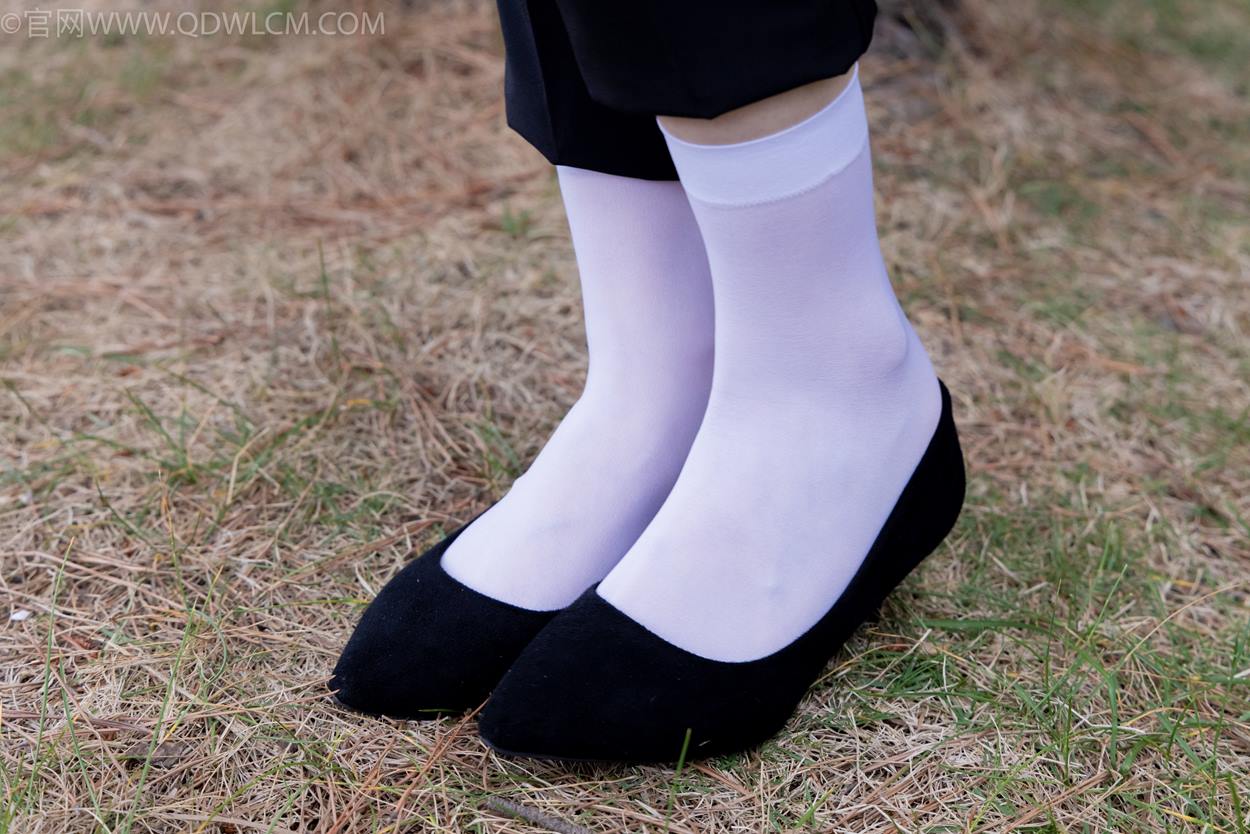 图片[34]-物恋传媒 NO.2337 小酒-高跟鞋、短黑丝、短白丝[110P] – 速更版-美库