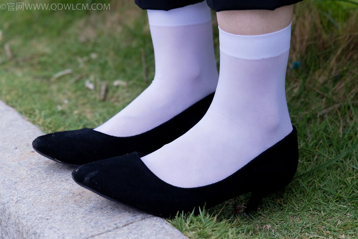 图片[50]-物恋传媒 NO.2337 小酒-高跟鞋、短黑丝、短白丝[110P] – 速更版-美库