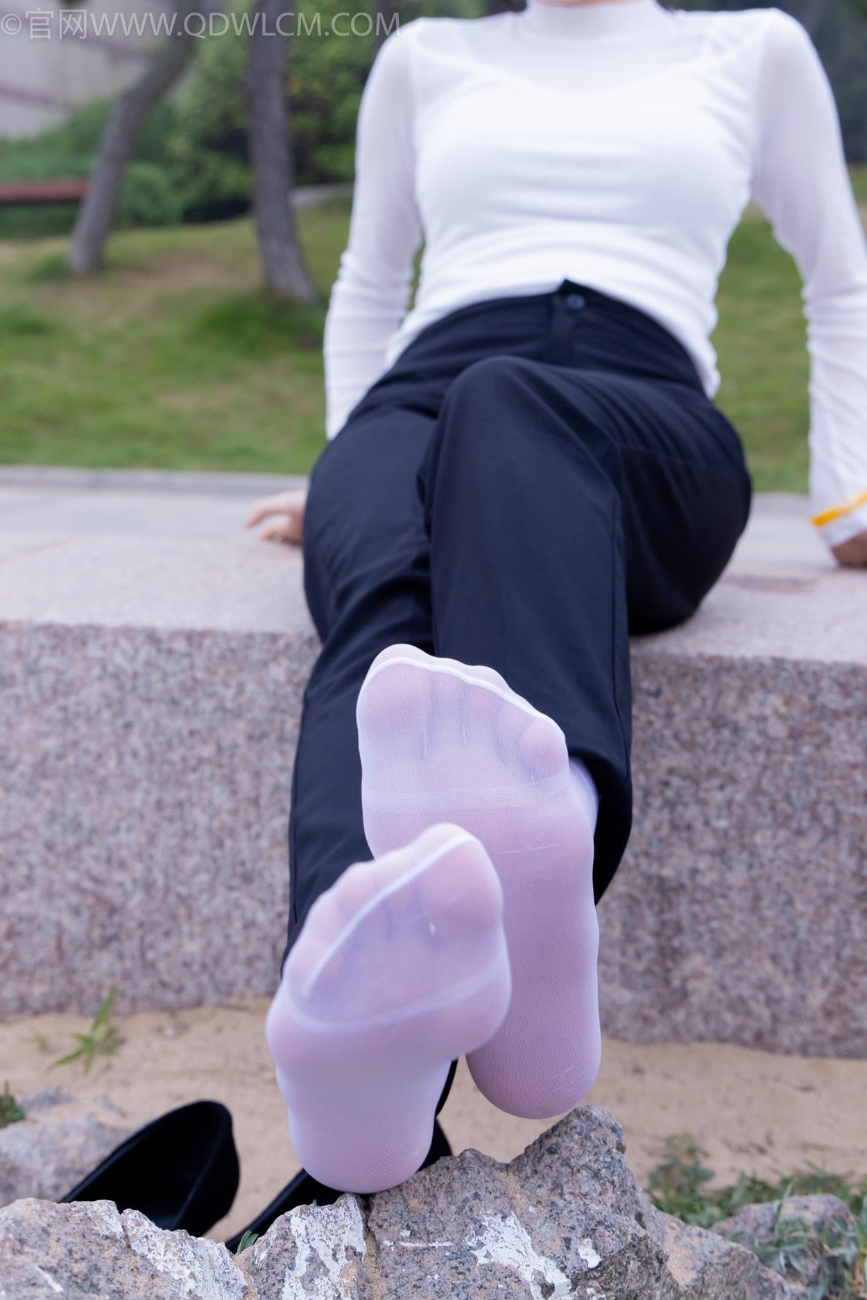 图片[82]-物恋传媒 NO.2337 小酒-高跟鞋、短黑丝、短白丝[110P] – 速更版-美库