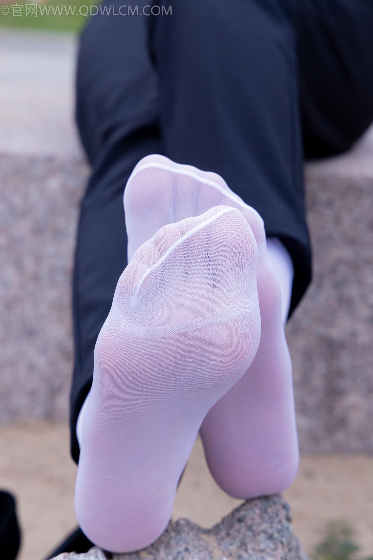 图片[83]-物恋传媒 NO.2337 小酒-高跟鞋、短黑丝、短白丝[110P] – 速更版-美库