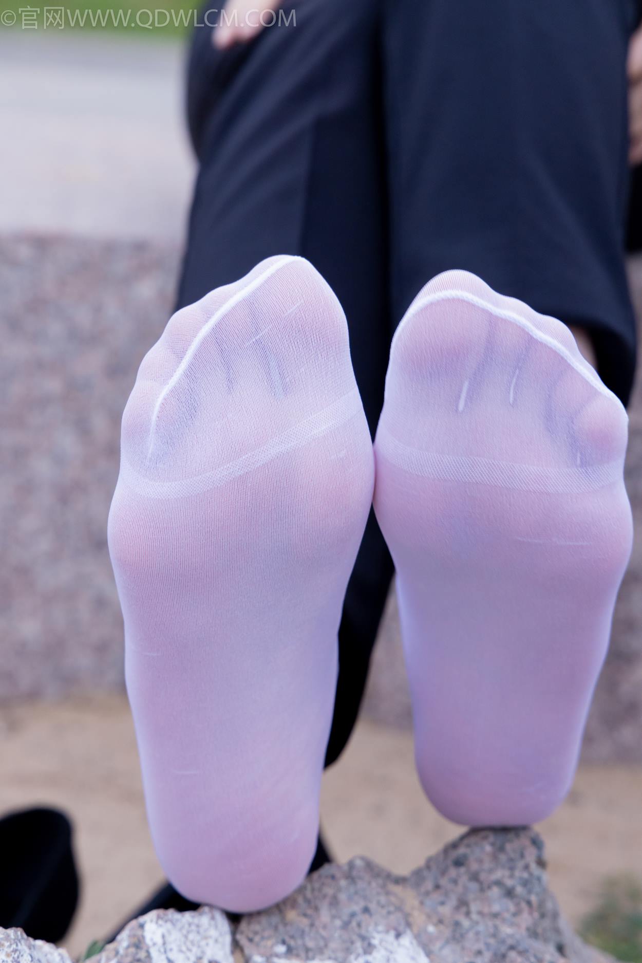 图片[84]-物恋传媒 NO.2337 小酒-高跟鞋、短黑丝、短白丝[110P] – 速更版-美库