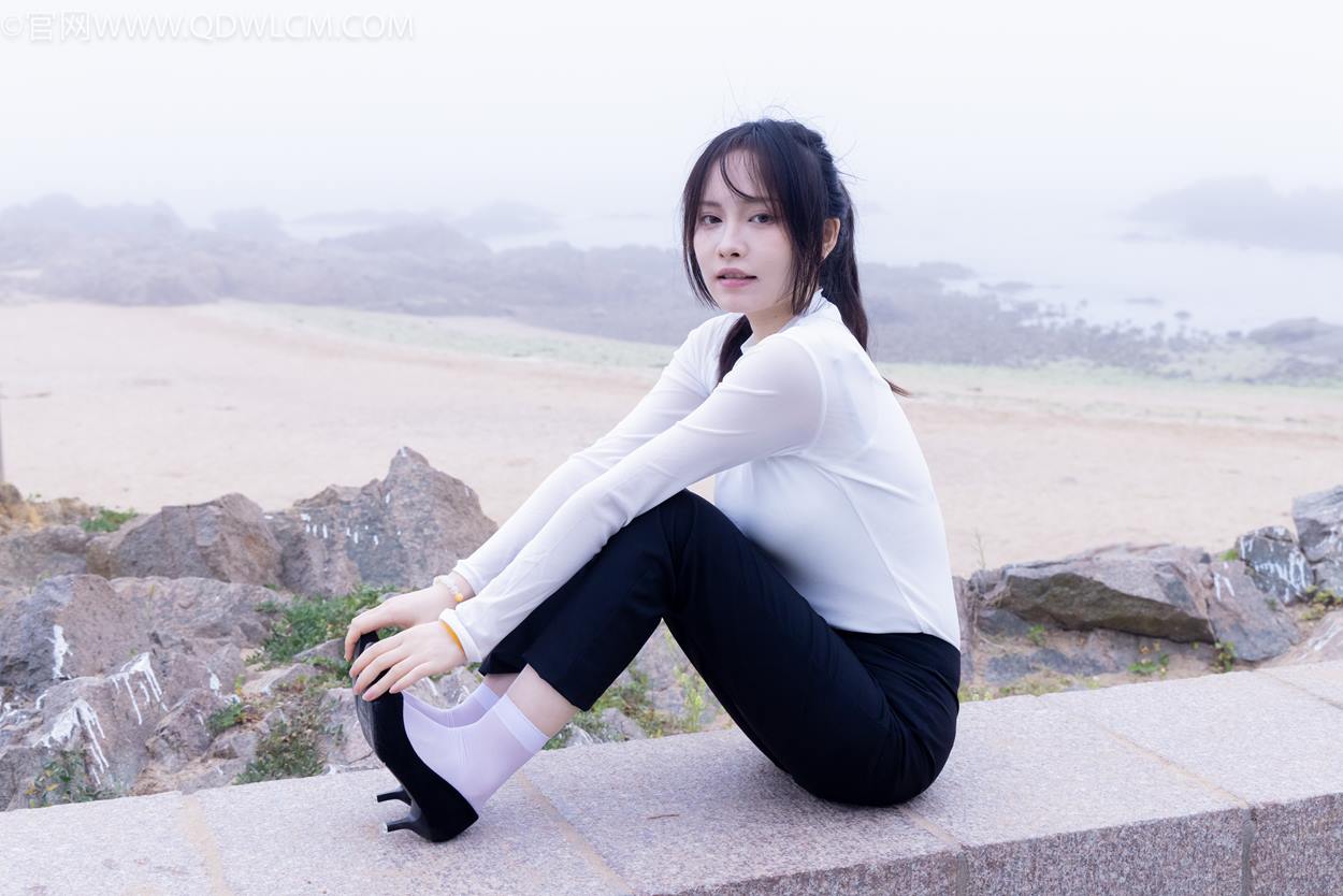 图片[107]-物恋传媒 NO.2337 小酒-高跟鞋、短黑丝、短白丝[110P] – 速更版-美库