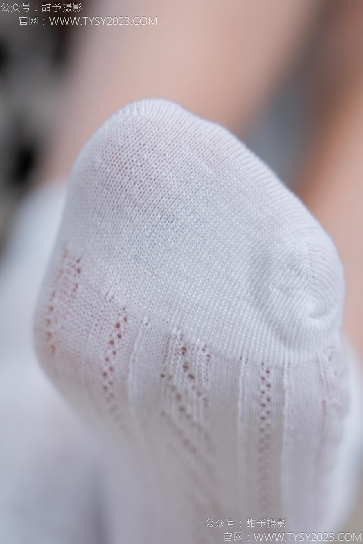 图片[67]-甜予摄影 NO.165 贝壳-板鞋、白棉袜、裸足[100P] – 速更版-美库
