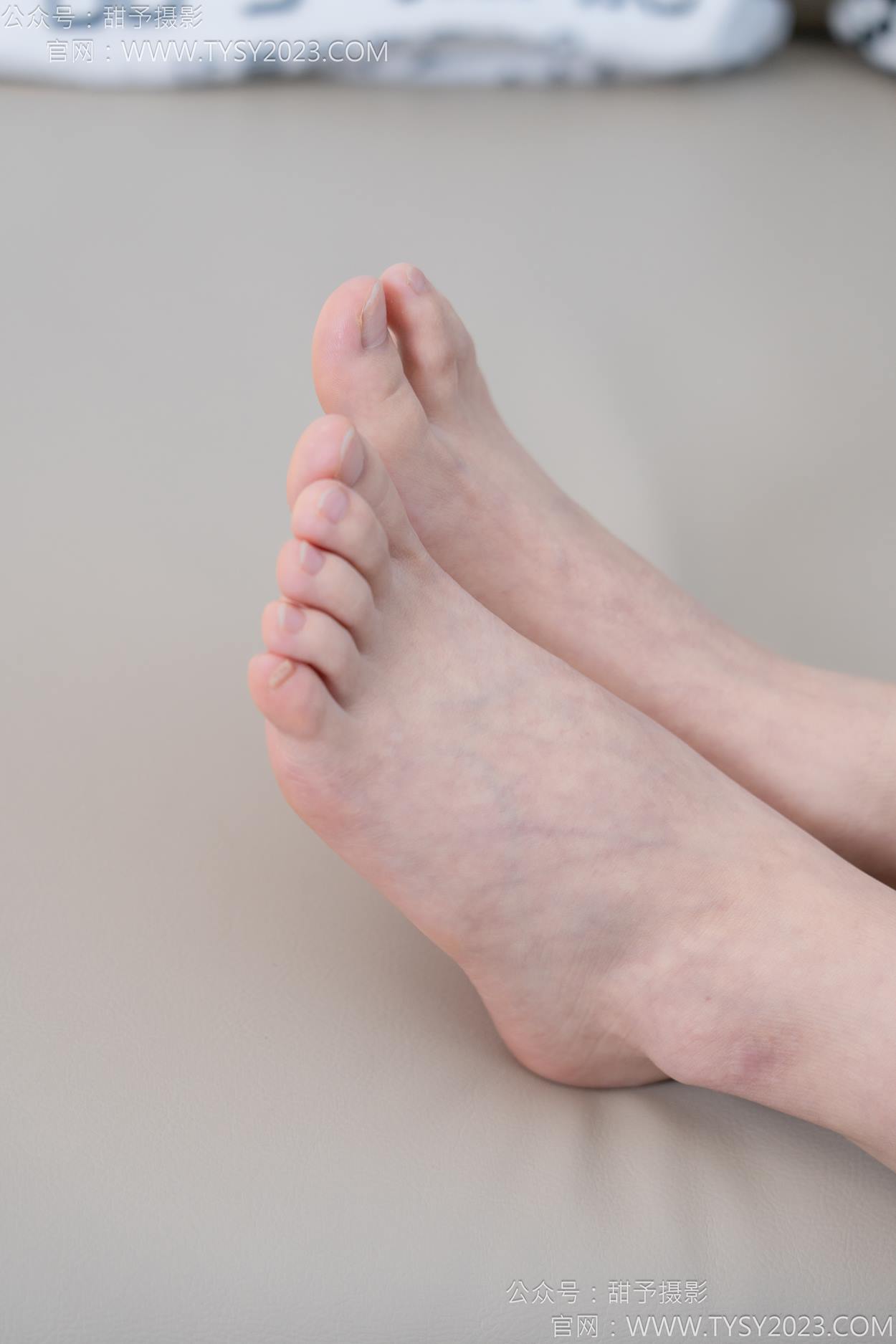 图片[74]-甜予摄影 NO.165 贝壳-板鞋、白棉袜、裸足[100P] – 速更版-美库