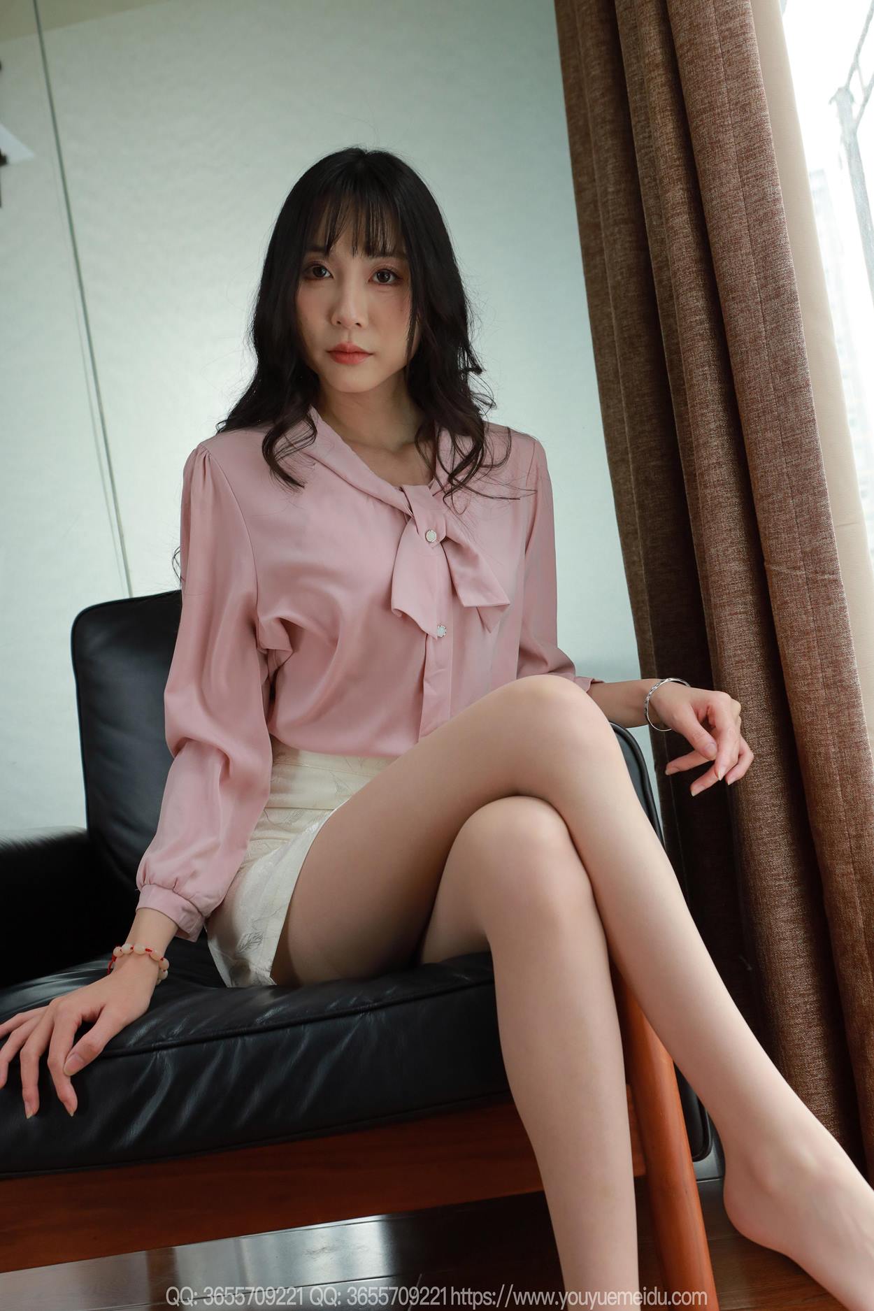 图片[13]-[IESS异思趣向] 2025.05.11 丝享家2050：团团《粉色OL（下）》[82P] – 速更版-美库