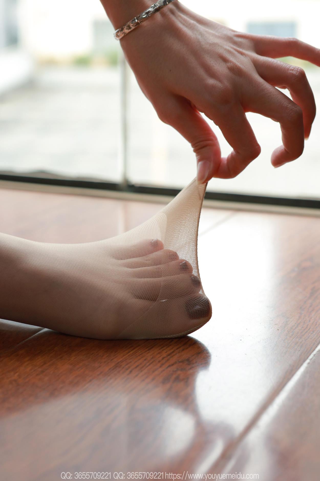 图片[49]-[IESS异思趣向] 2025.05.11 丝享家2050：团团《粉色OL（下）》[82P] – 速更版-美库