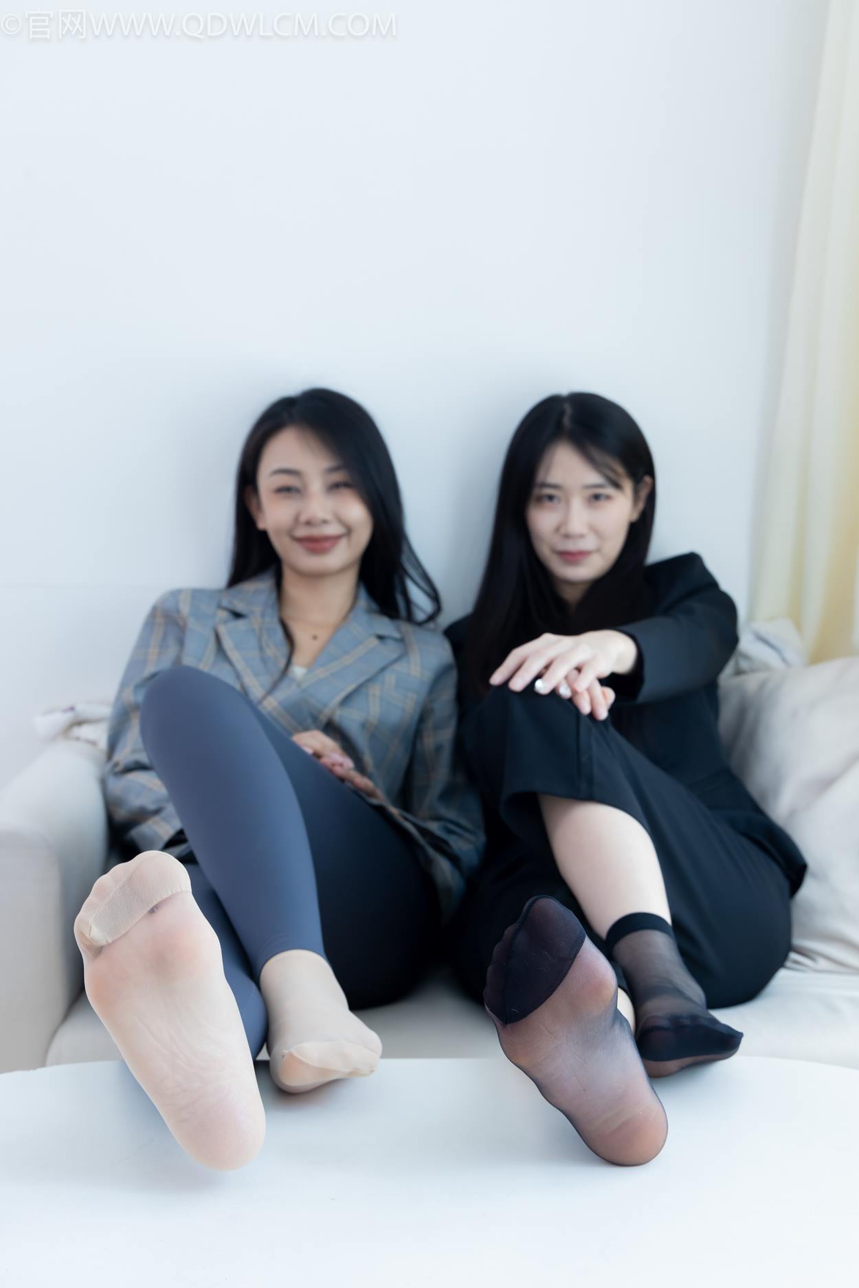 图片[57]-物恋传媒 NO.2338 菜菜&岚岚-两双平底鞋、短黑丝、短肉丝[125P] – 速更版-美库