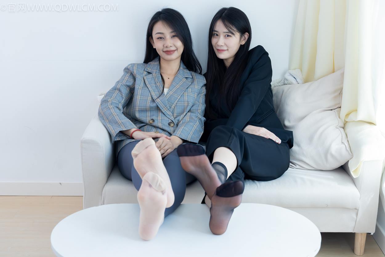 图片[60]-物恋传媒 NO.2338 菜菜&岚岚-两双平底鞋、短黑丝、短肉丝[125P] – 速更版-美库