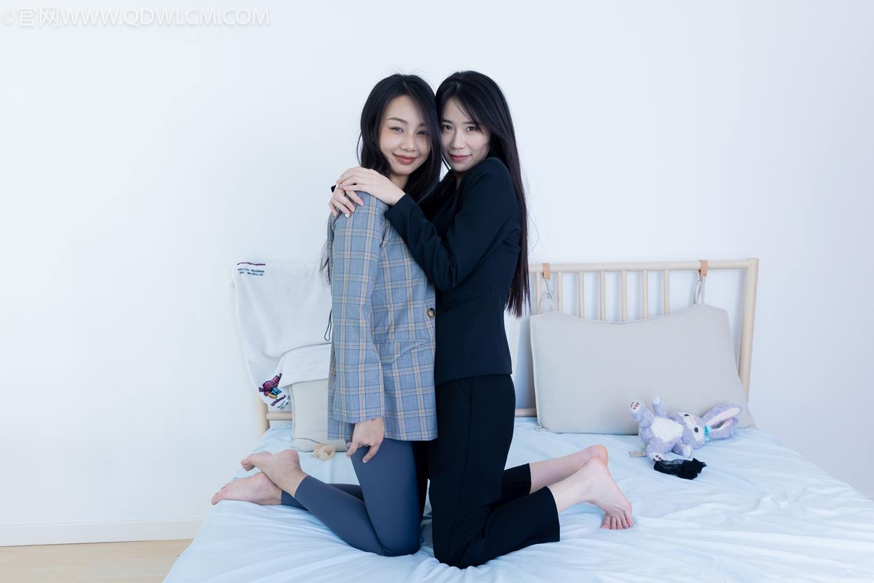 图片[105]-物恋传媒 NO.2338 菜菜&岚岚-两双平底鞋、短黑丝、短肉丝[125P] – 速更版-美库