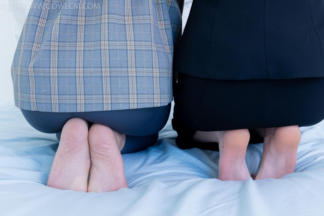 图片[108]-物恋传媒 NO.2338 菜菜&岚岚-两双平底鞋、短黑丝、短肉丝[125P] – 速更版-美库