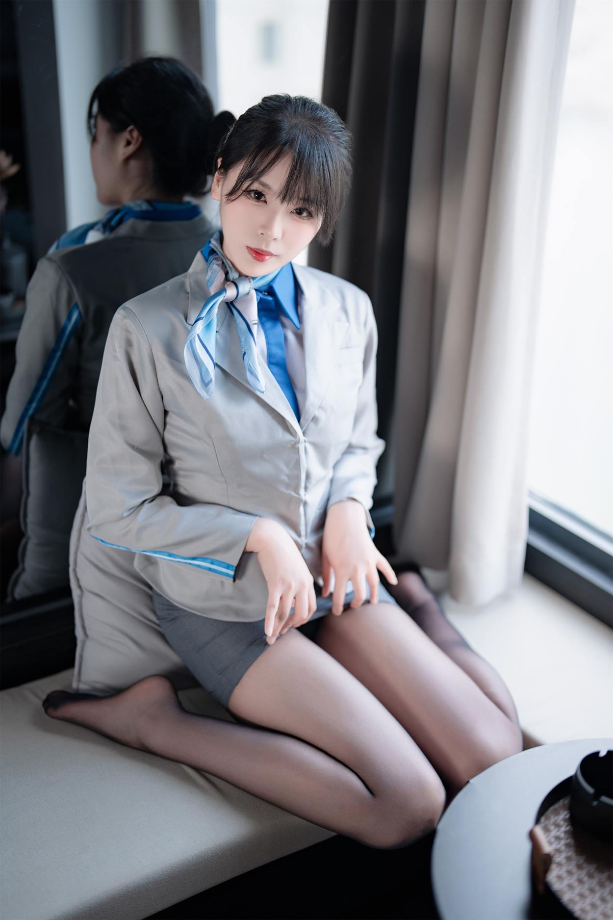 图片[24]-轩萧学姐 – 空姐室内黑丝[42P] – 速更版-美库