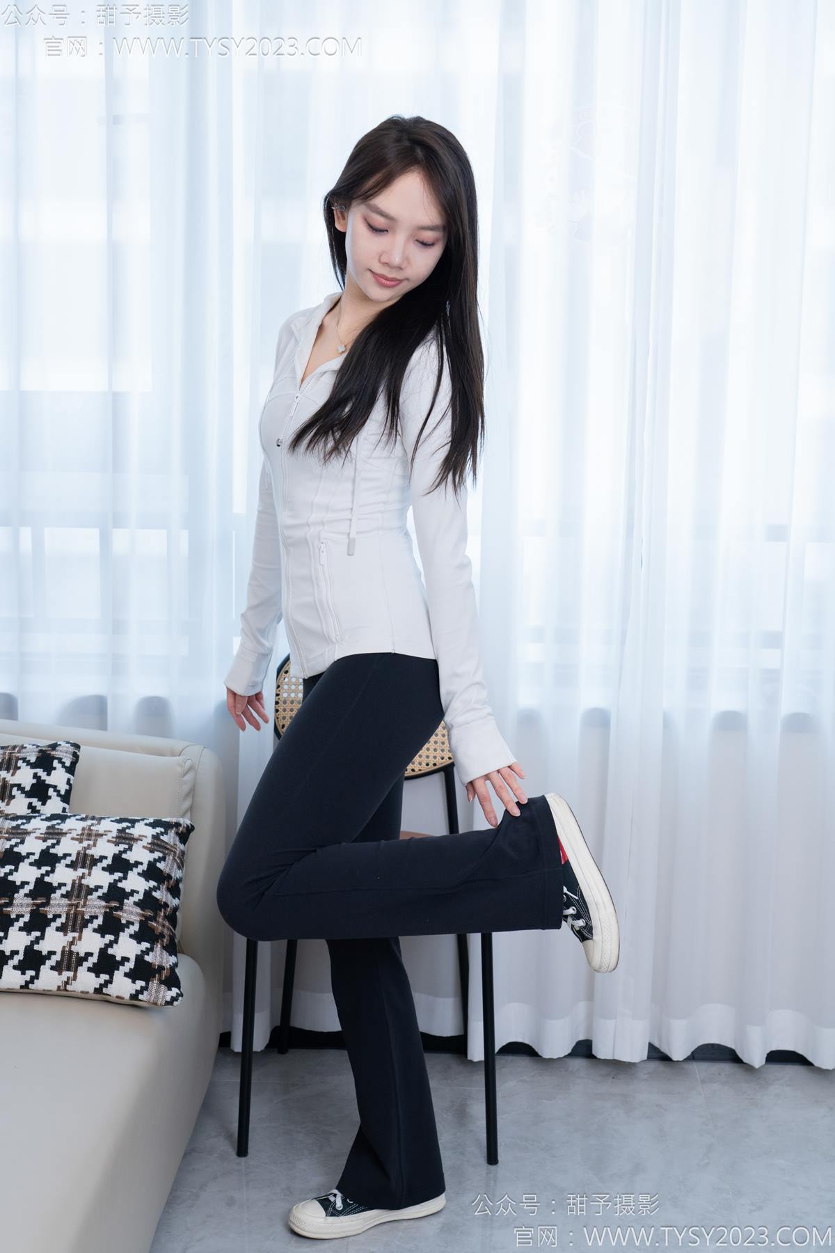 图片[14]-甜予摄影 NO.169 贝壳-帆布鞋、白棉袜、裸足[91P] – 速更版-美库