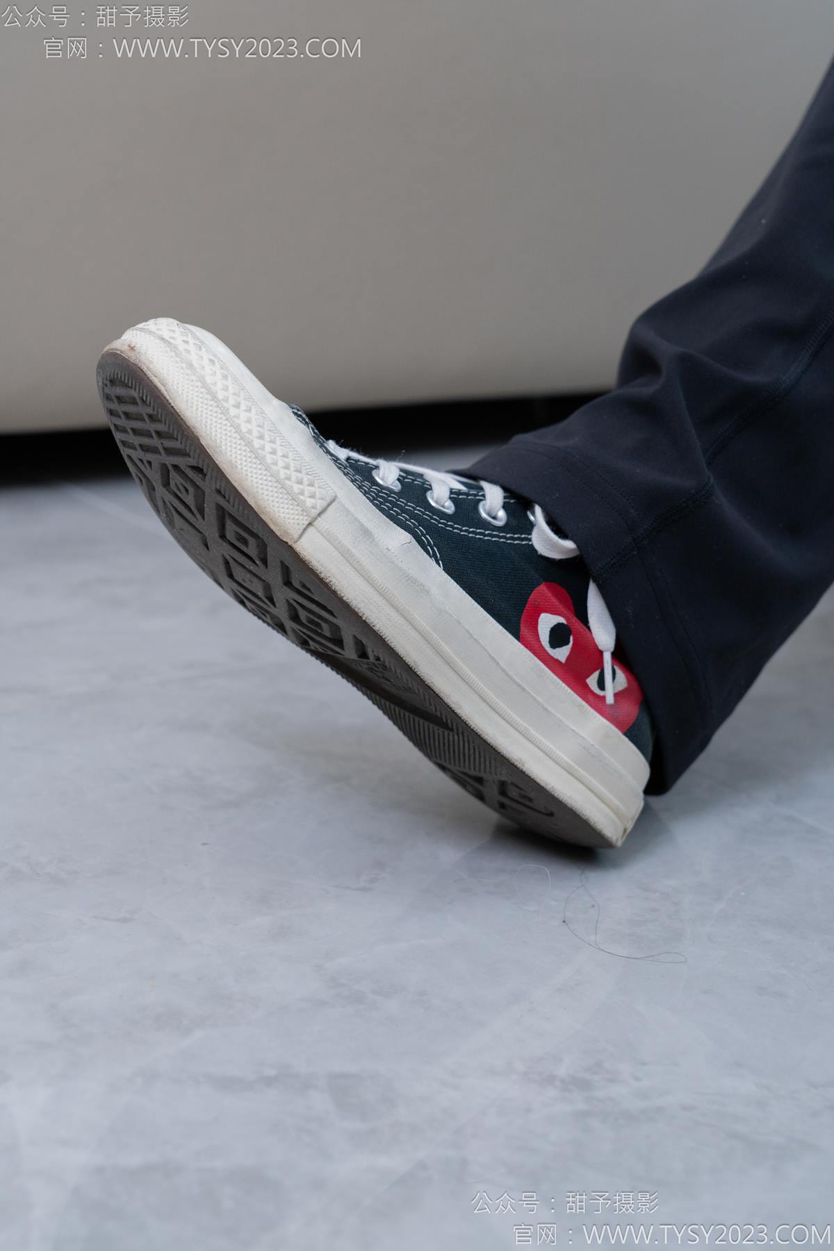 图片[37]-甜予摄影 NO.169 贝壳-帆布鞋、白棉袜、裸足[91P] – 速更版-美库