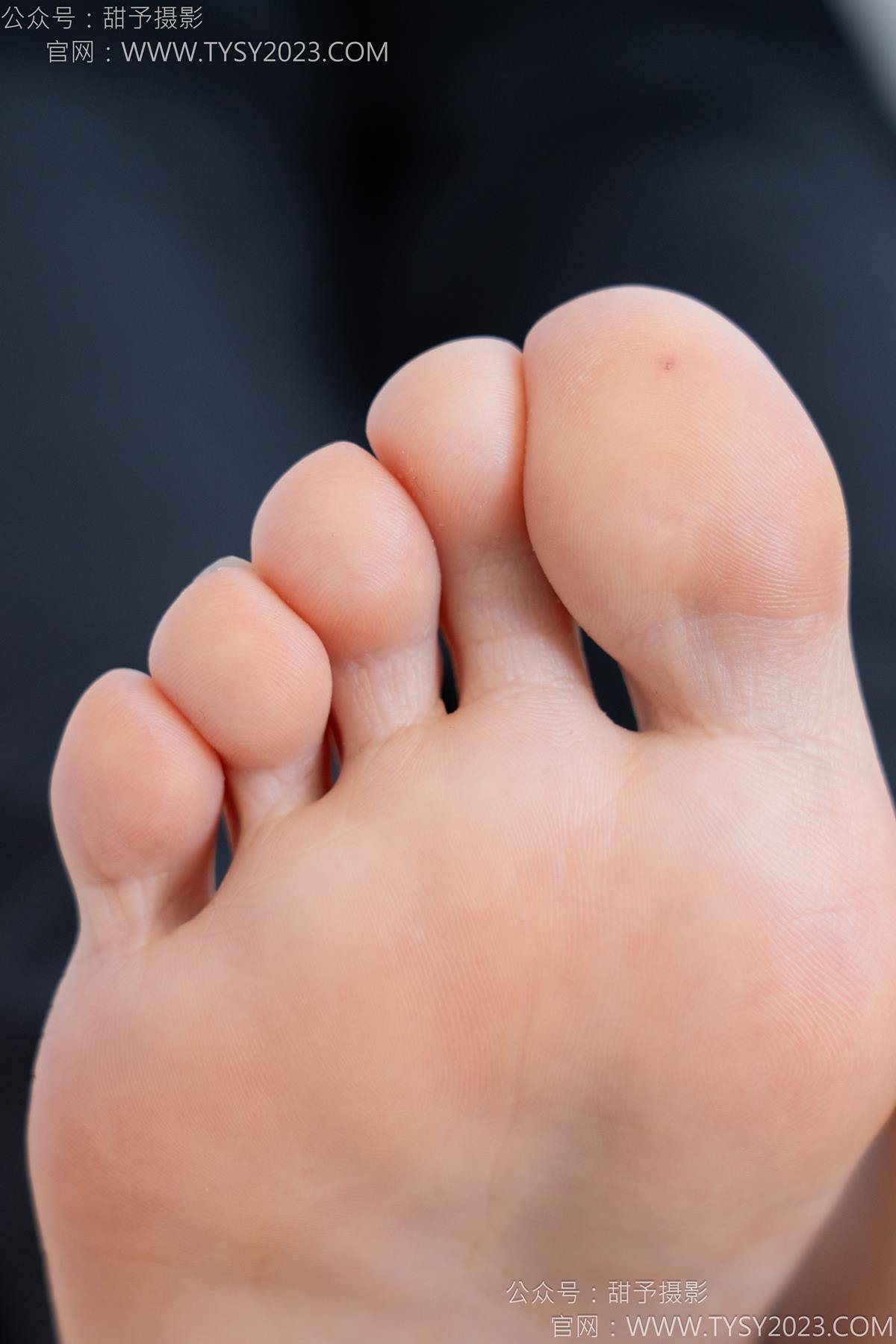 图片[42]-甜予摄影 NO.169 贝壳-帆布鞋、白棉袜、裸足[91P] – 速更版-美库