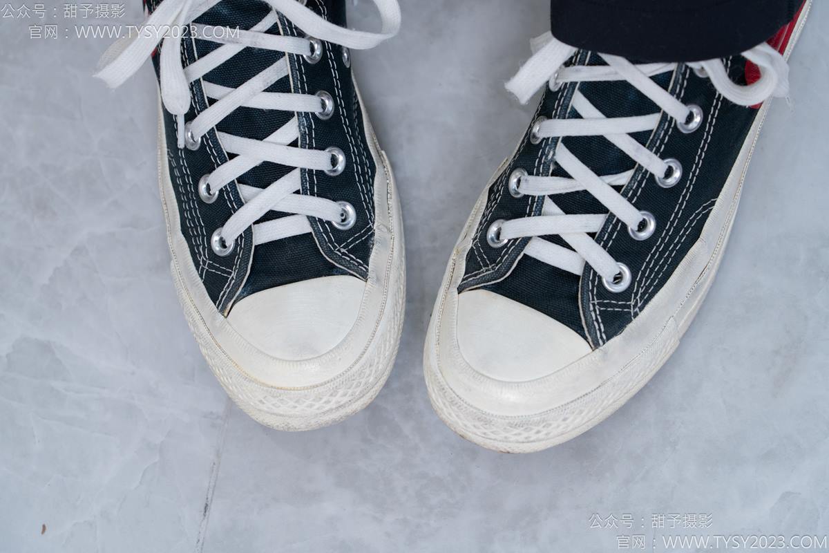 图片[44]-甜予摄影 NO.169 贝壳-帆布鞋、白棉袜、裸足[91P] – 速更版-美库