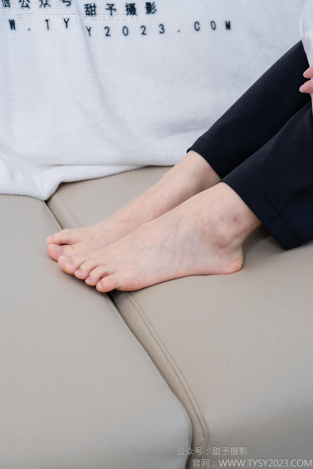 图片[51]-甜予摄影 NO.169 贝壳-帆布鞋、白棉袜、裸足[91P] – 速更版-美库