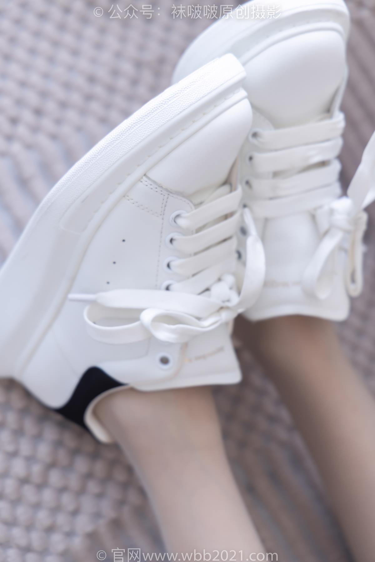图片[42]-[BoBoSocks袜啵啵]NO.541 稚予-两双板鞋、薄灰丝、薄肉丝、jk制服[98P] – 速更版-美库