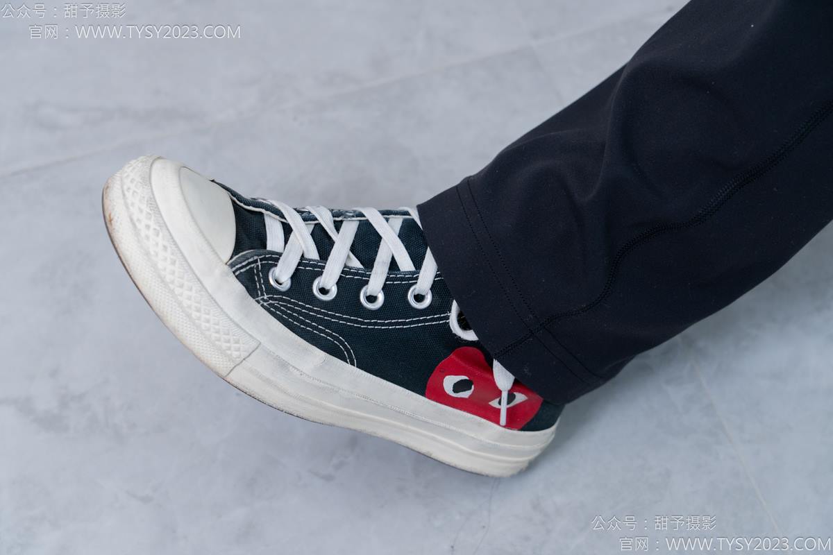 图片[75]-甜予摄影 NO.169 贝壳-帆布鞋、白棉袜、裸足[91P] – 速更版-美库