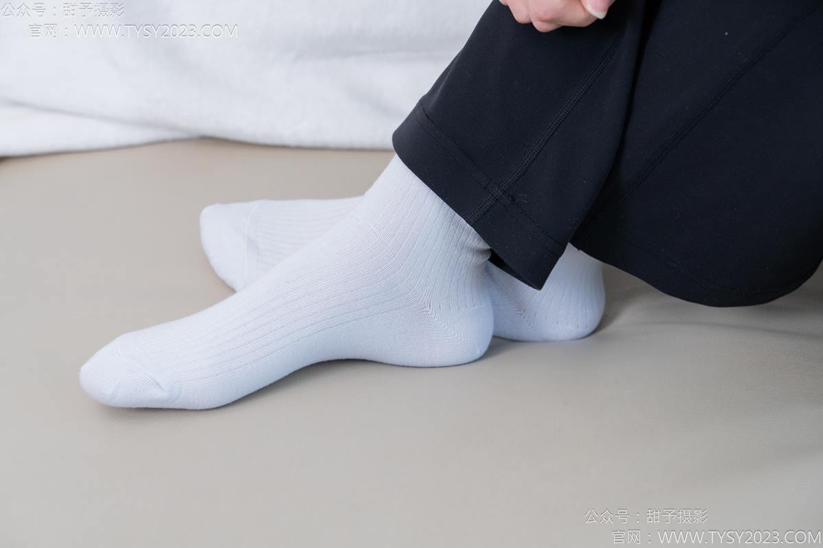 图片[82]-甜予摄影 NO.169 贝壳-帆布鞋、白棉袜、裸足[91P] – 速更版-美库