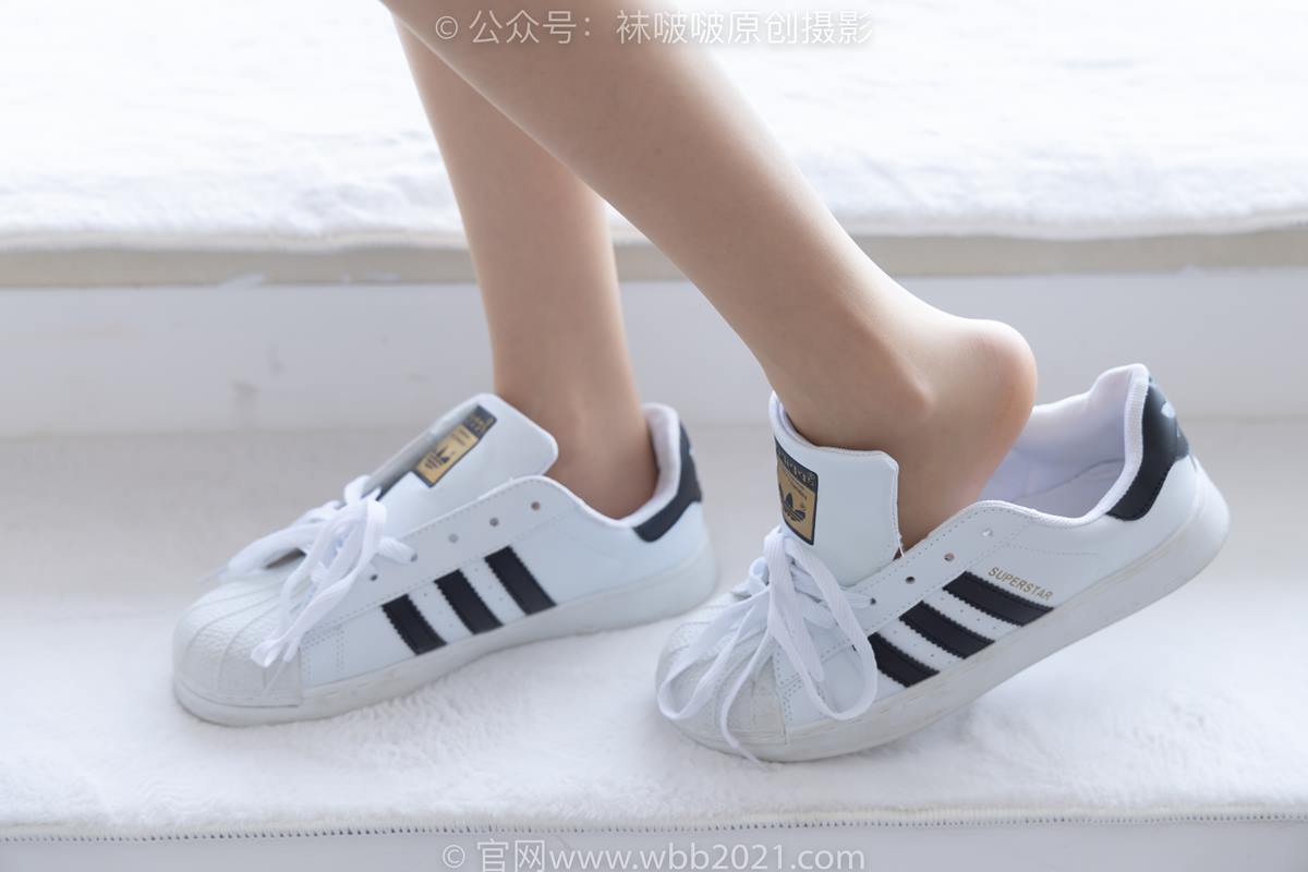 图片[77]-[BoBoSocks袜啵啵]NO.541 稚予-两双板鞋、薄灰丝、薄肉丝、jk制服[98P] – 速更版-美库