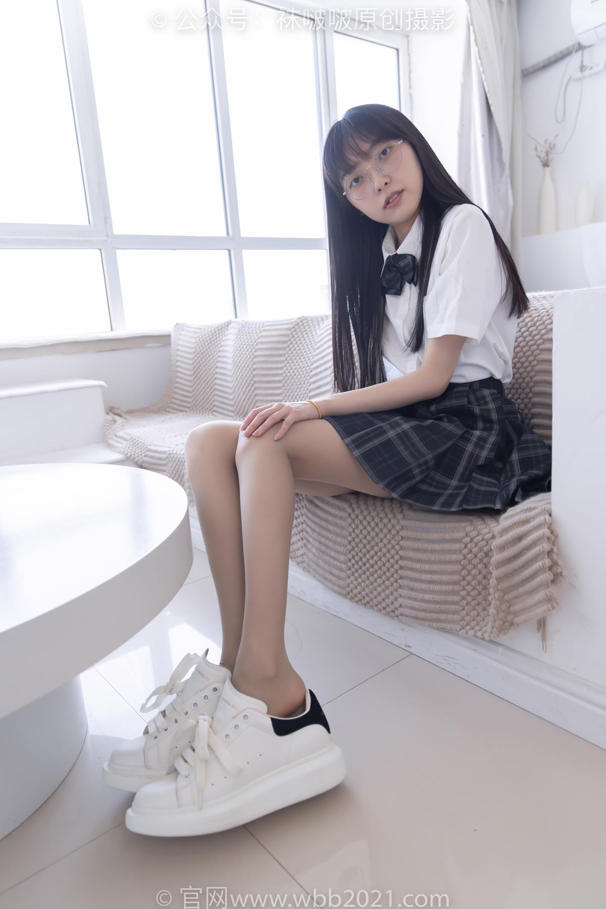 图片[95]-[BoBoSocks袜啵啵]NO.541 稚予-两双板鞋、薄灰丝、薄肉丝、jk制服[98P] – 速更版-美库