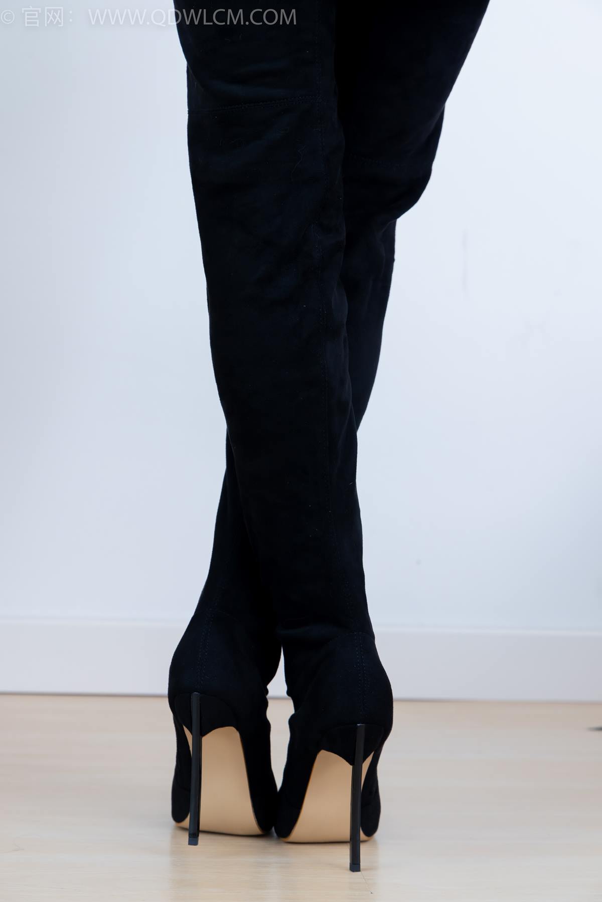 图片[15]-物恋传媒 NO.2349 茯苓-高跟长靴、高跟凉鞋、厚肉丝、薄黑丝[136P] – 速更版-美库