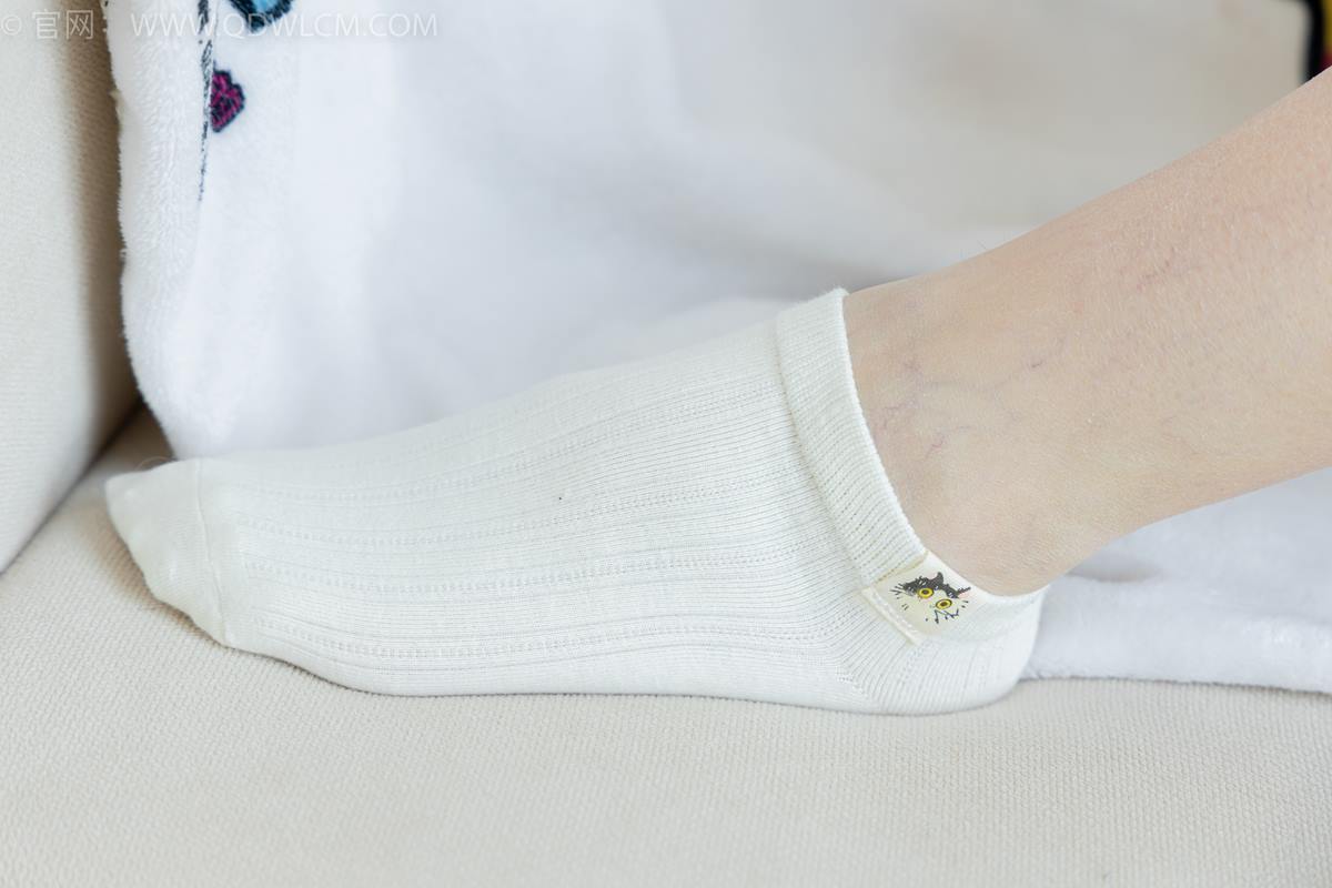 图片[46]-物恋传媒 NO.2348 小曦-板鞋、白棉袜、裸足[155P] – 速更版-美库