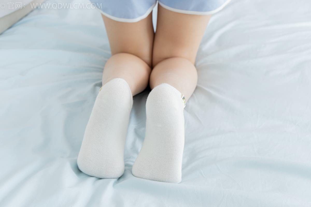 图片[85]-物恋传媒 NO.2348 小曦-板鞋、白棉袜、裸足[155P] – 速更版-美库